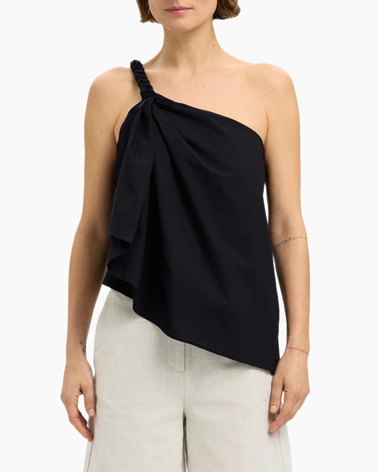 Top Esther Braided One Shoulder Top Zwart