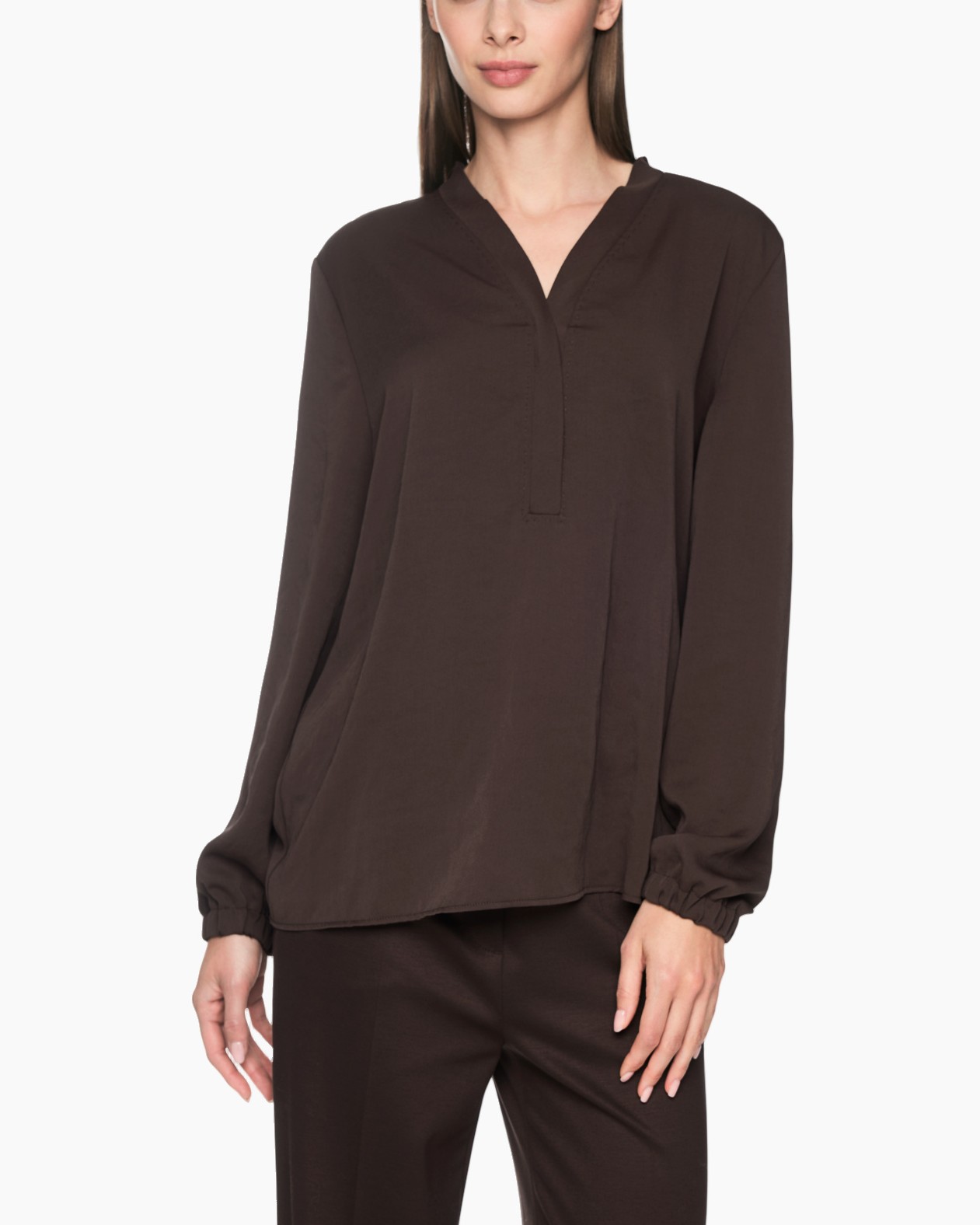 blouse, donkerbruin, lange mouwen, V-hals, gerimpelde manchetten