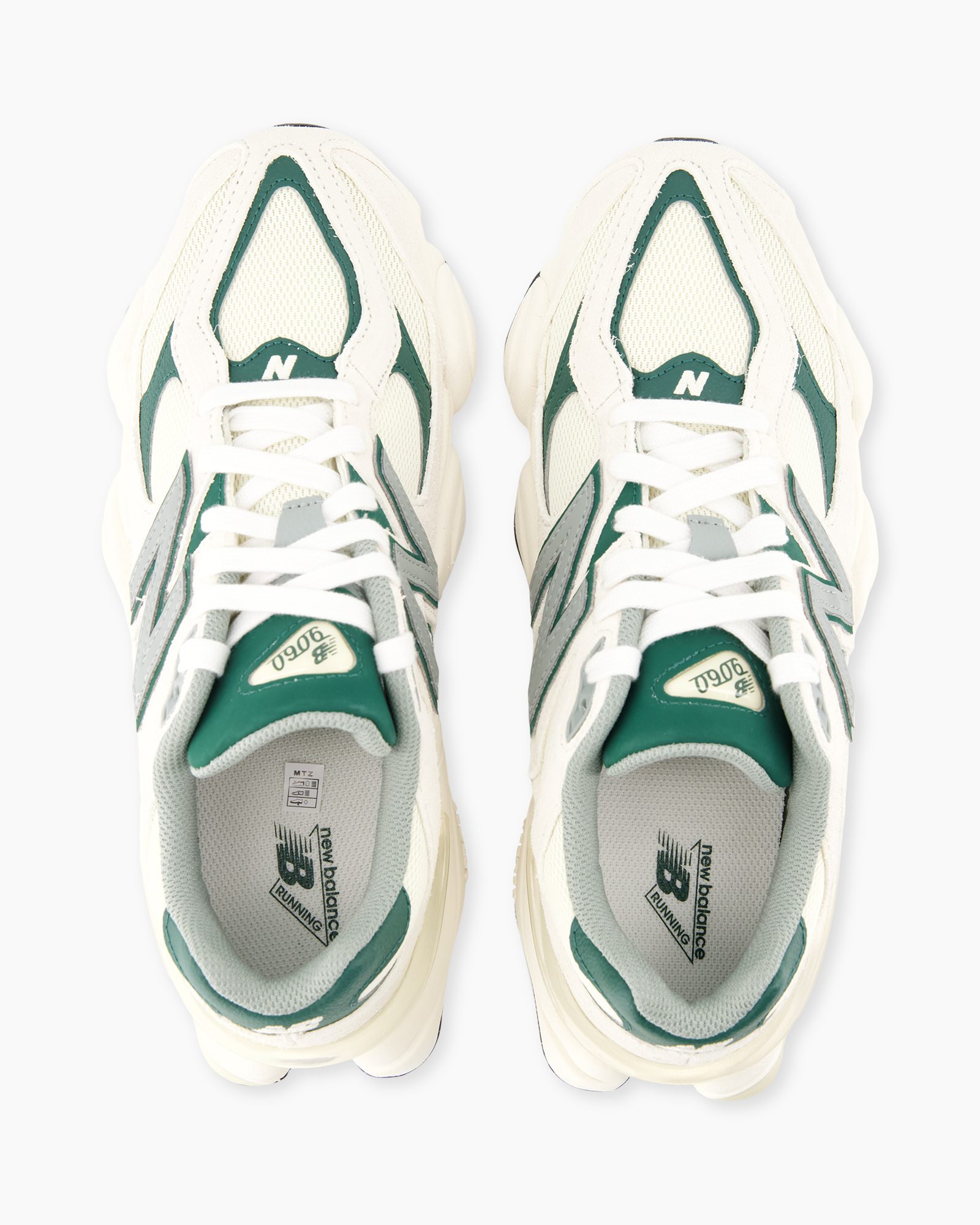 sneakers, sportschoenen, mesh, groene accenten, veters