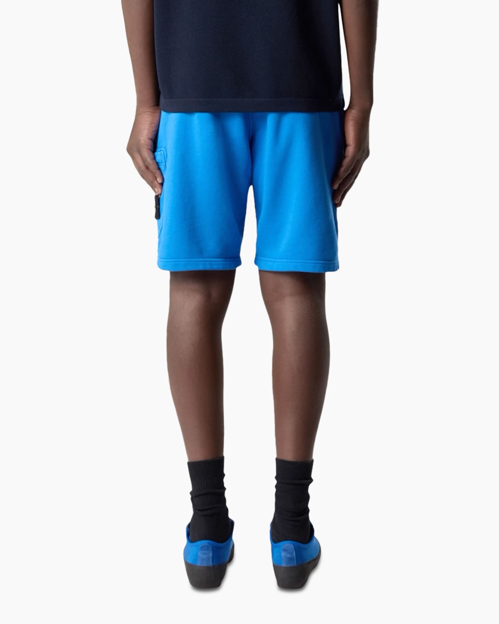 Kleding, Korte broek, Schoeisel, Schoen, Persoon