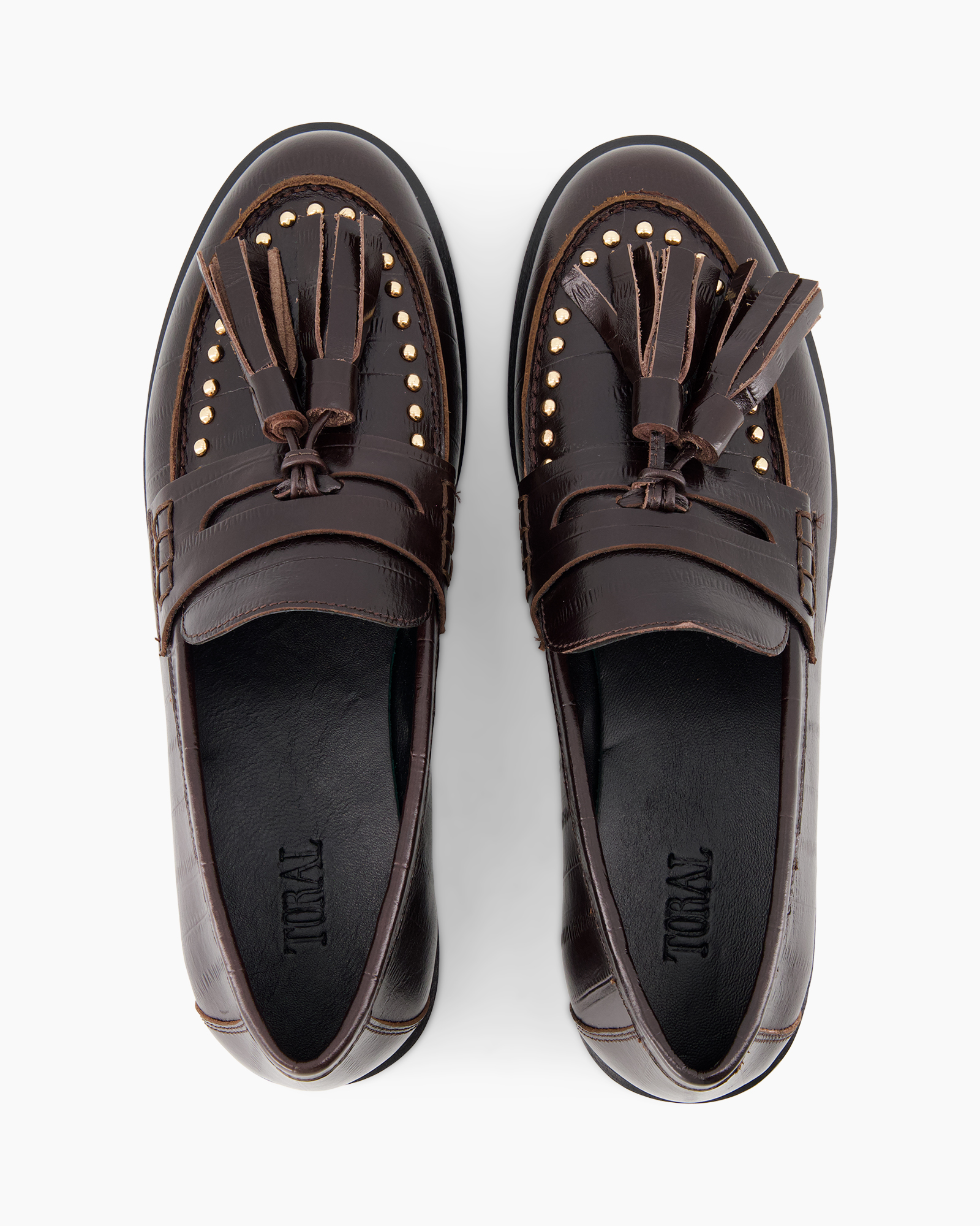 loafers, moccassins, tassels, studs, leer