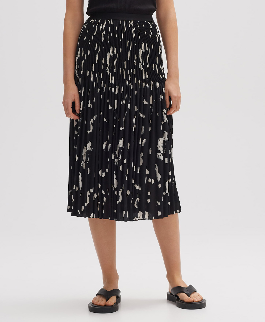 Opus Rok Ribane Groove Zwart