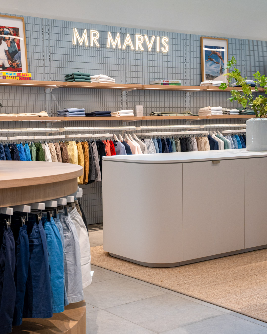 interieur mr marvis winkel in waalwijk