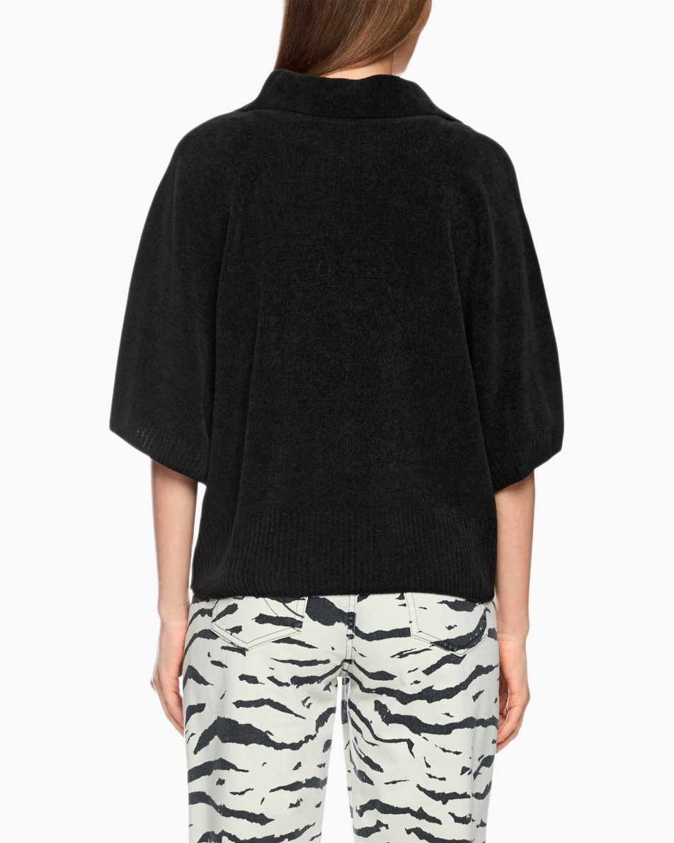 Fashion, Fleece, Adult, Person, Woman