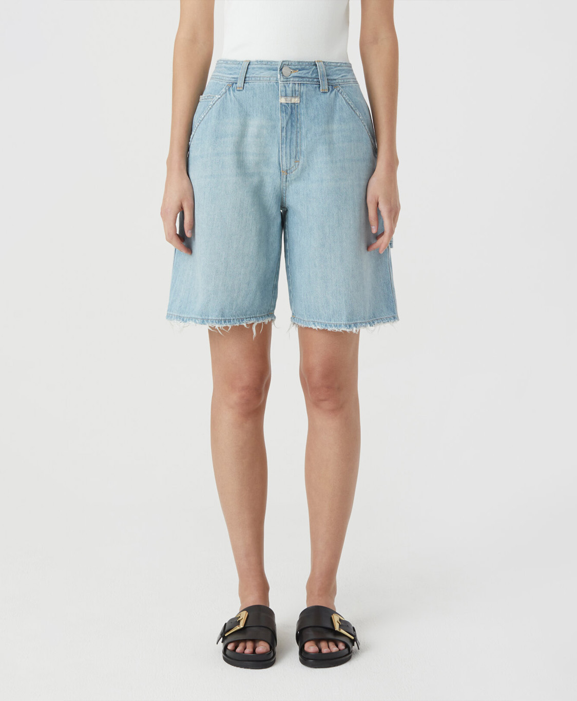 Closed Korte Broek Naina Blauw