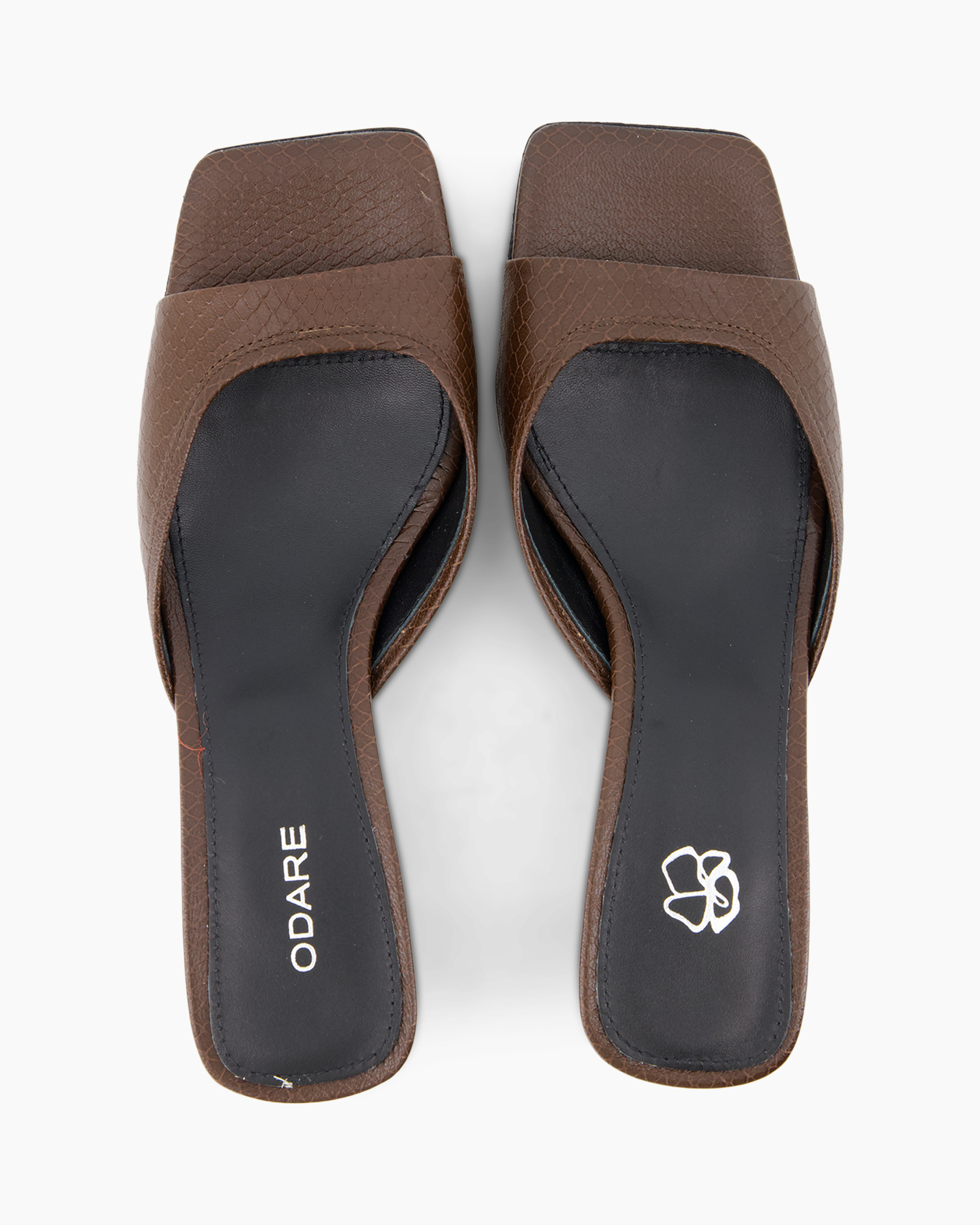 Kleding, Schoeisel, Sandaal, Schoen