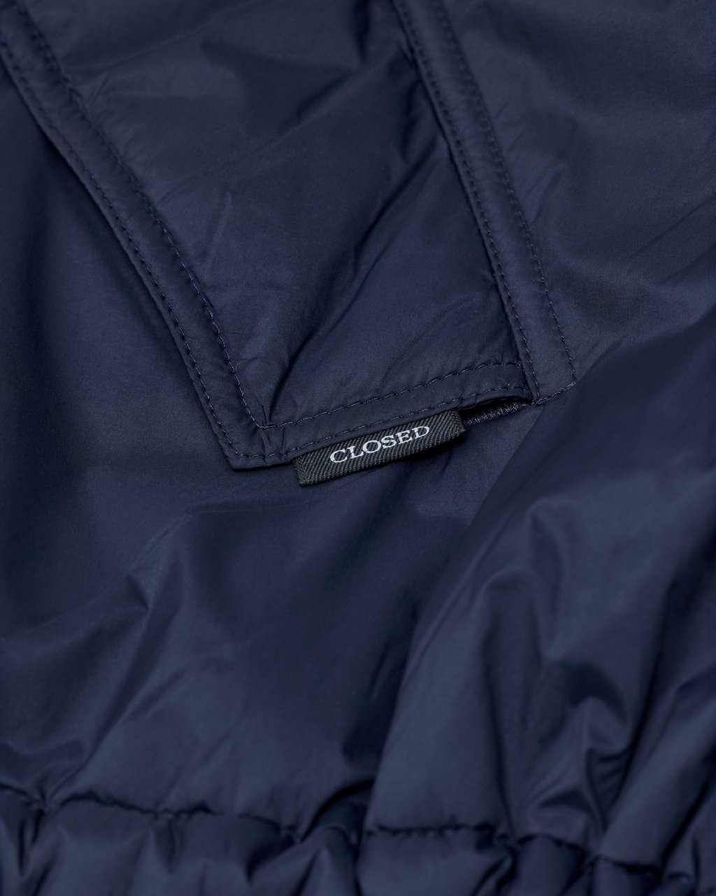hoodie, navy, padded, zipper, tag-closed