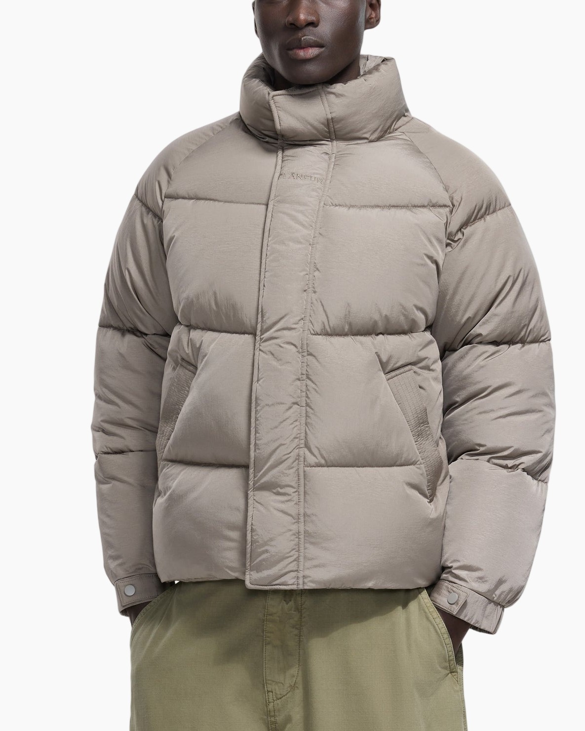 jassen met puffer, donzen jas, beige, hoge kraag, gestepte jas