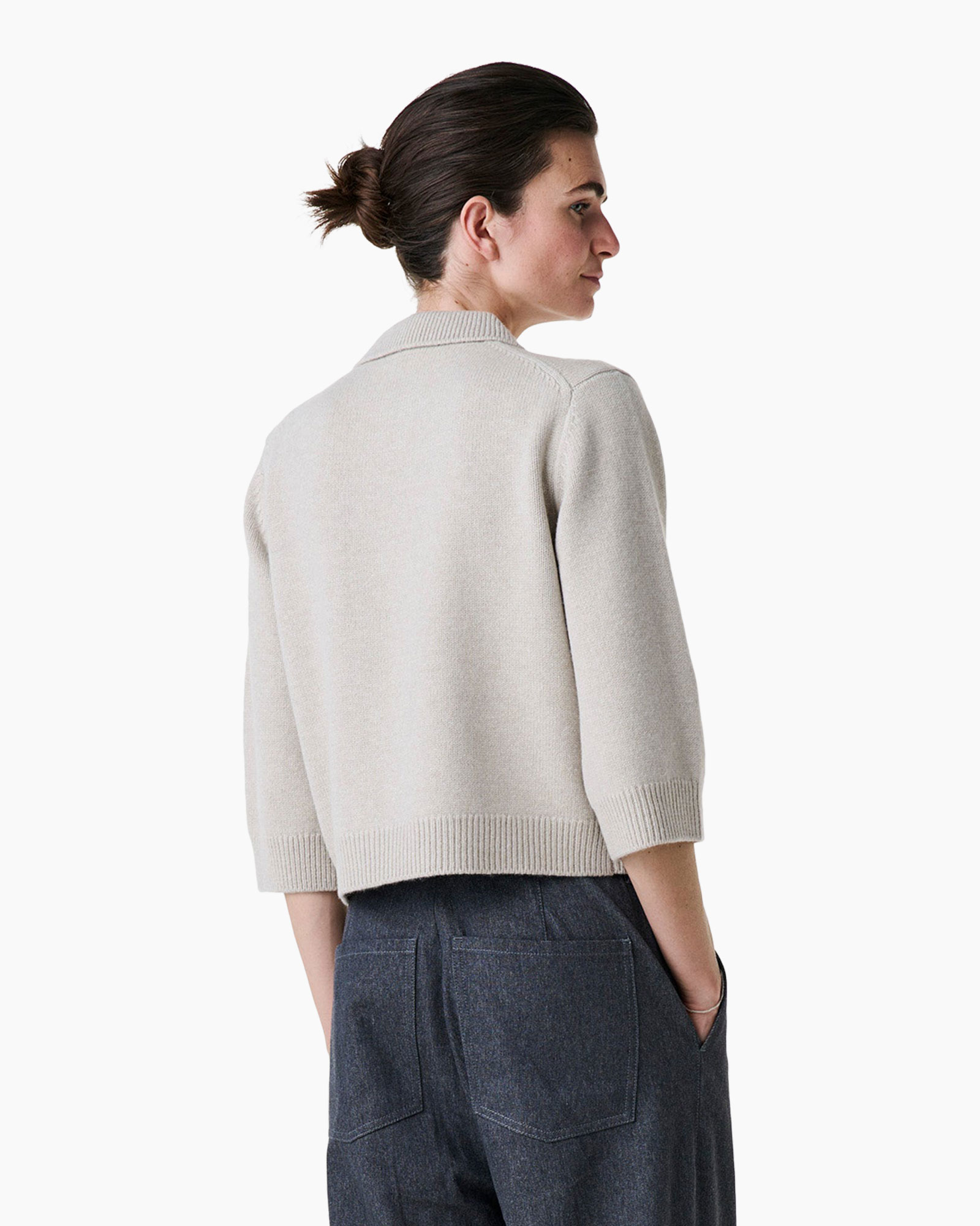 cardigan, gebreid, beige, zak, knoop