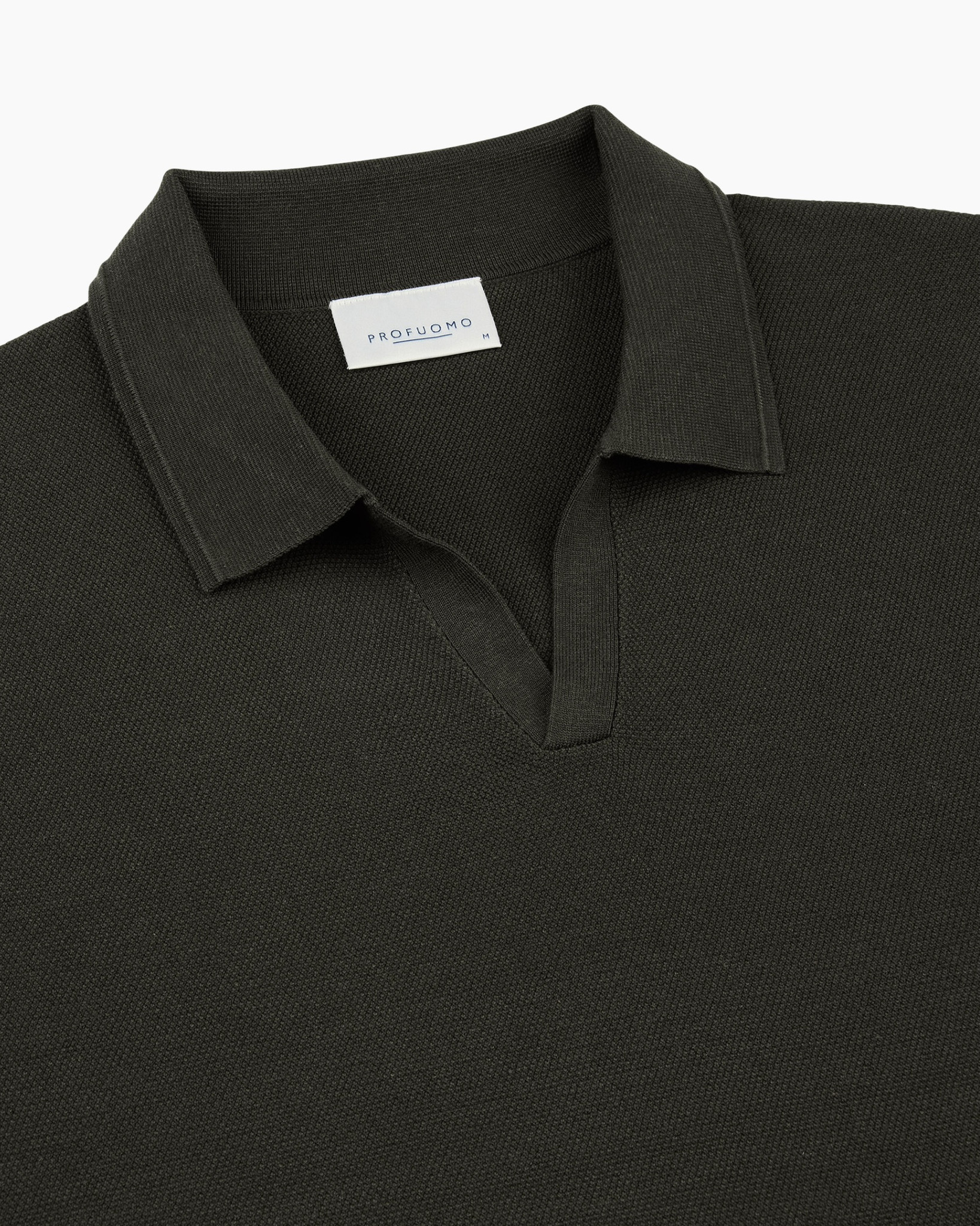 polo shirt, short sleeves, black, collared, knit fabric