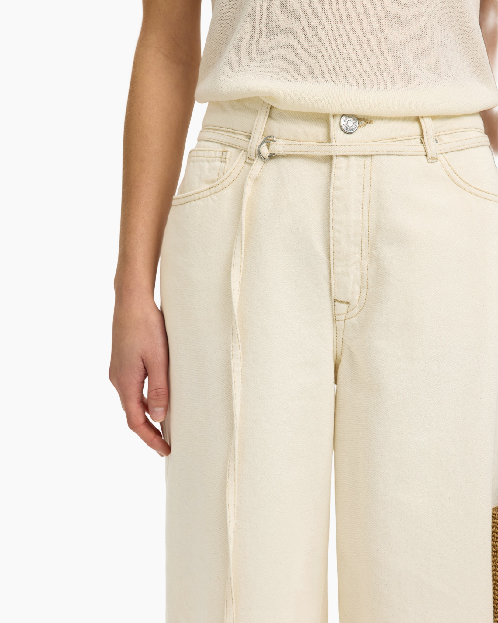 beige pants, high-waisted, belt loops, front zipper, jean fabric