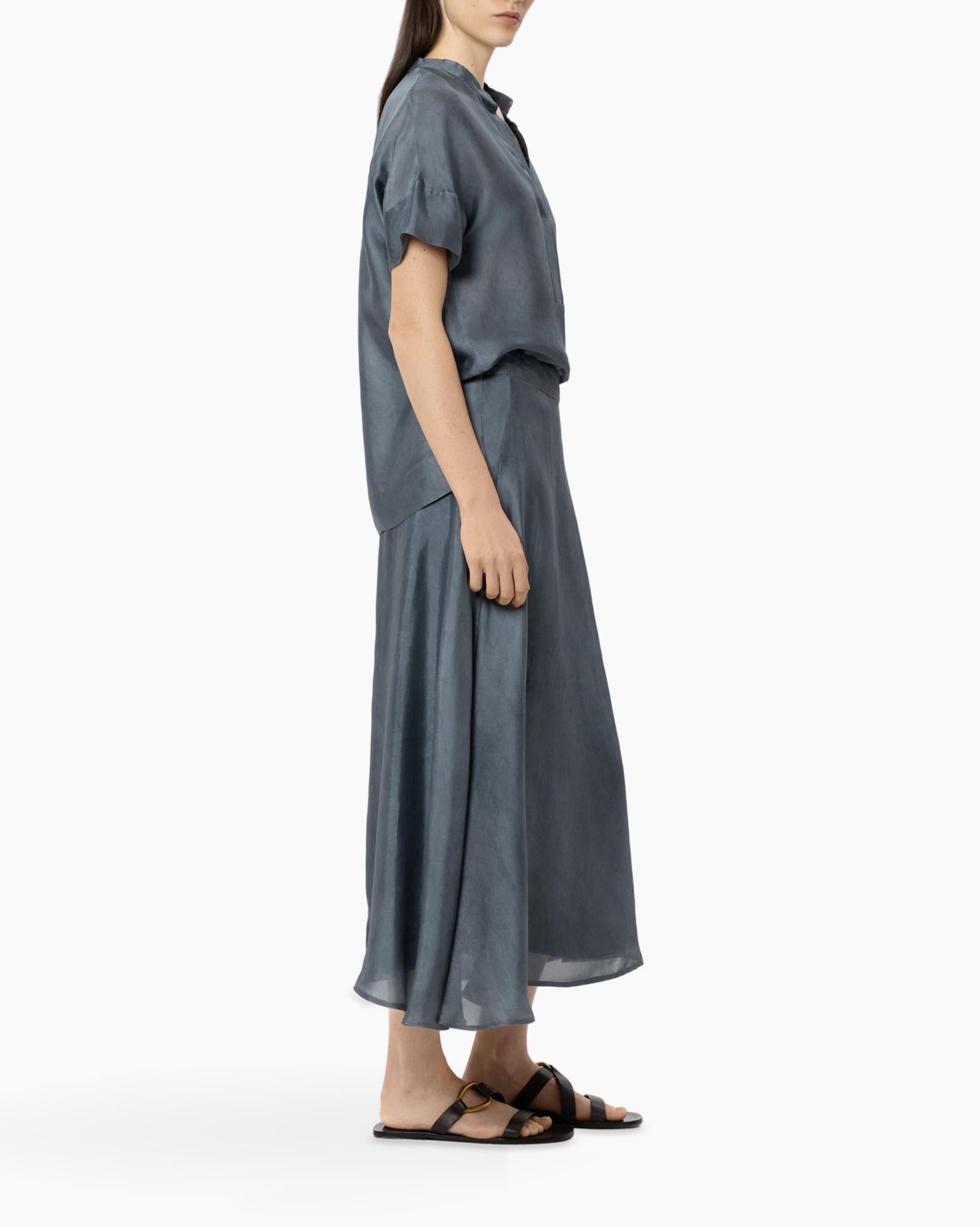 linnen, maxi jurk, korte mouwen, slip-on sandalen, blauw/grijs