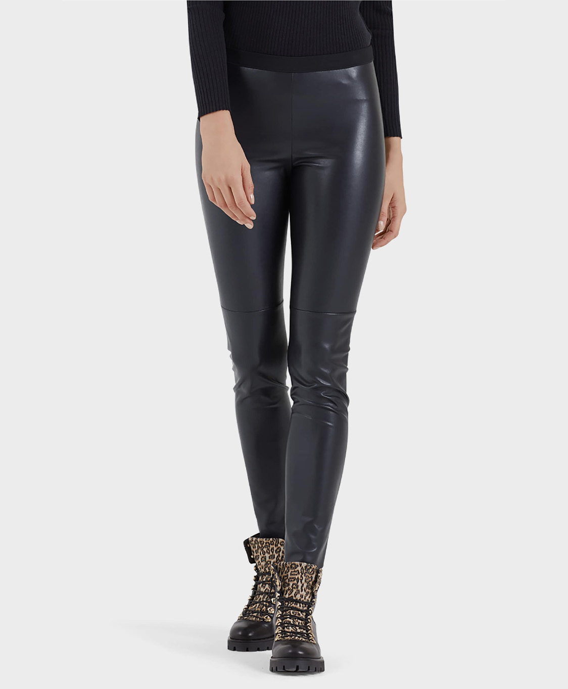 Marccain Essentials Legging +e 84.05 J78 Blauw