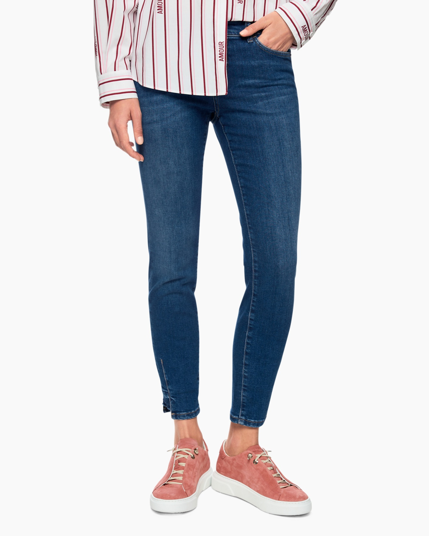 Pants, Jeans, Shoe, Person, Sneaker