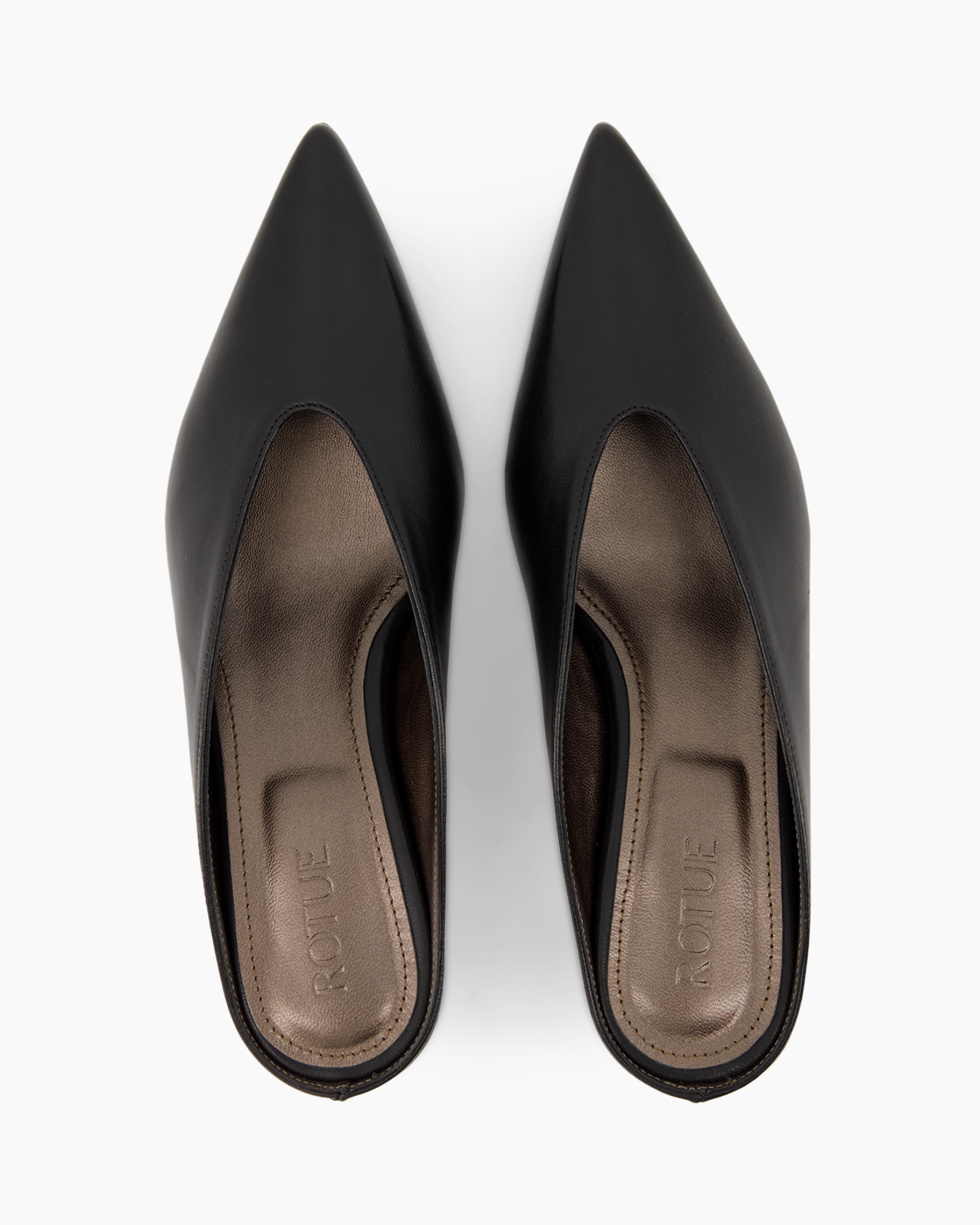 zwart, leer, pumps, puntige neus, instapper