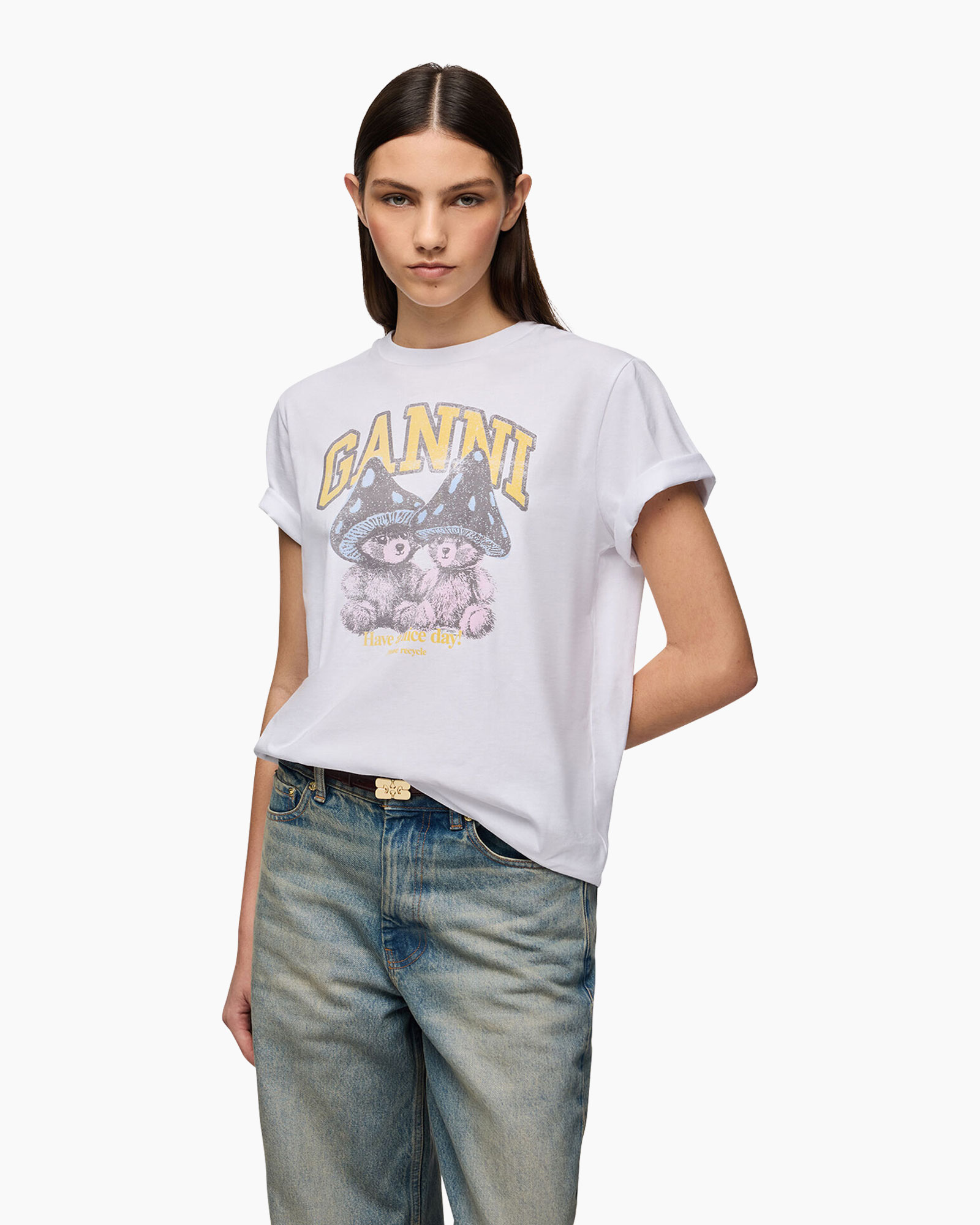 t-shirt, blouse? graphic tee, korte mouwen?, wit, denim jeans