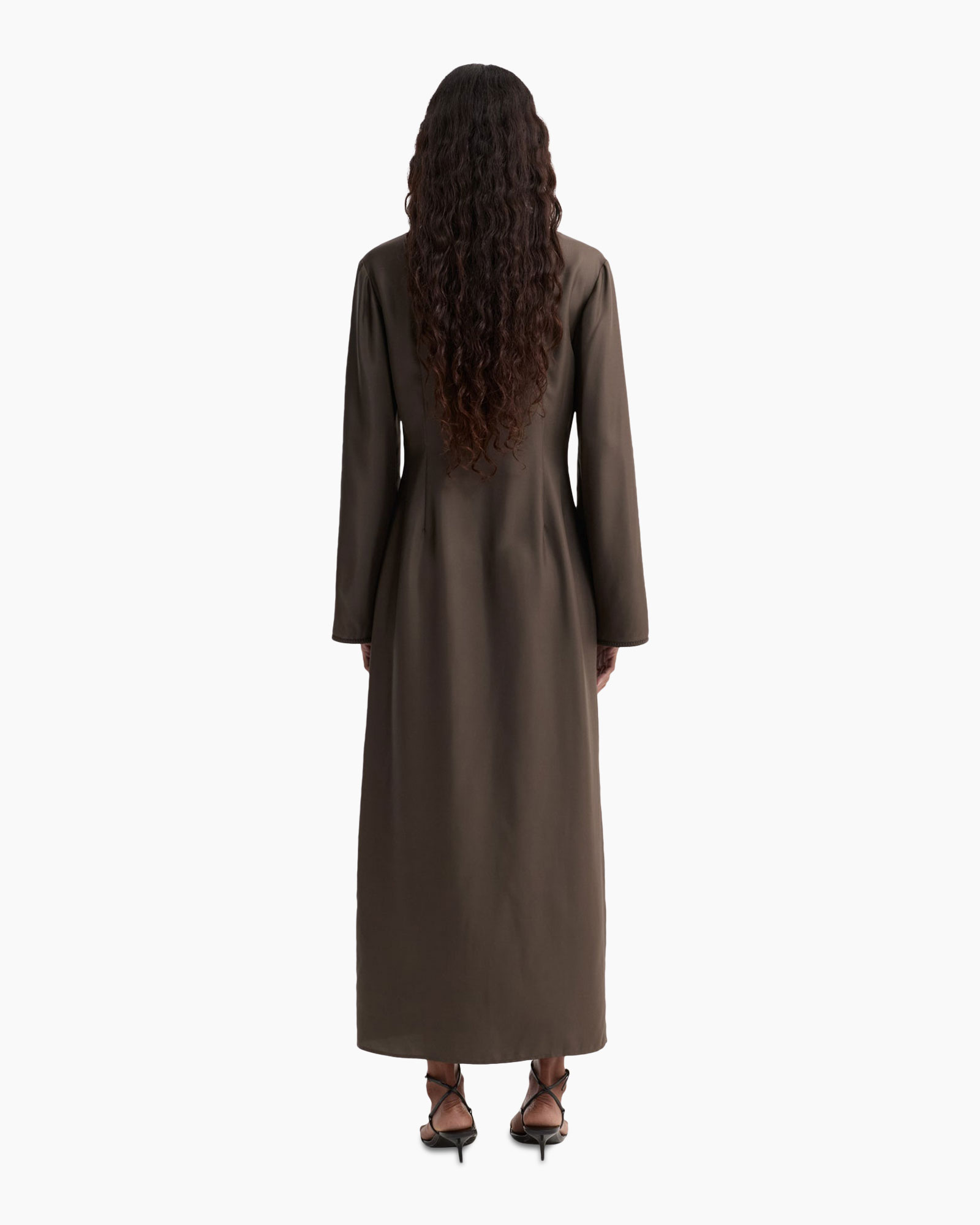 maxi jurk, lange jurk, knopen voor, effen kleur, v-hals