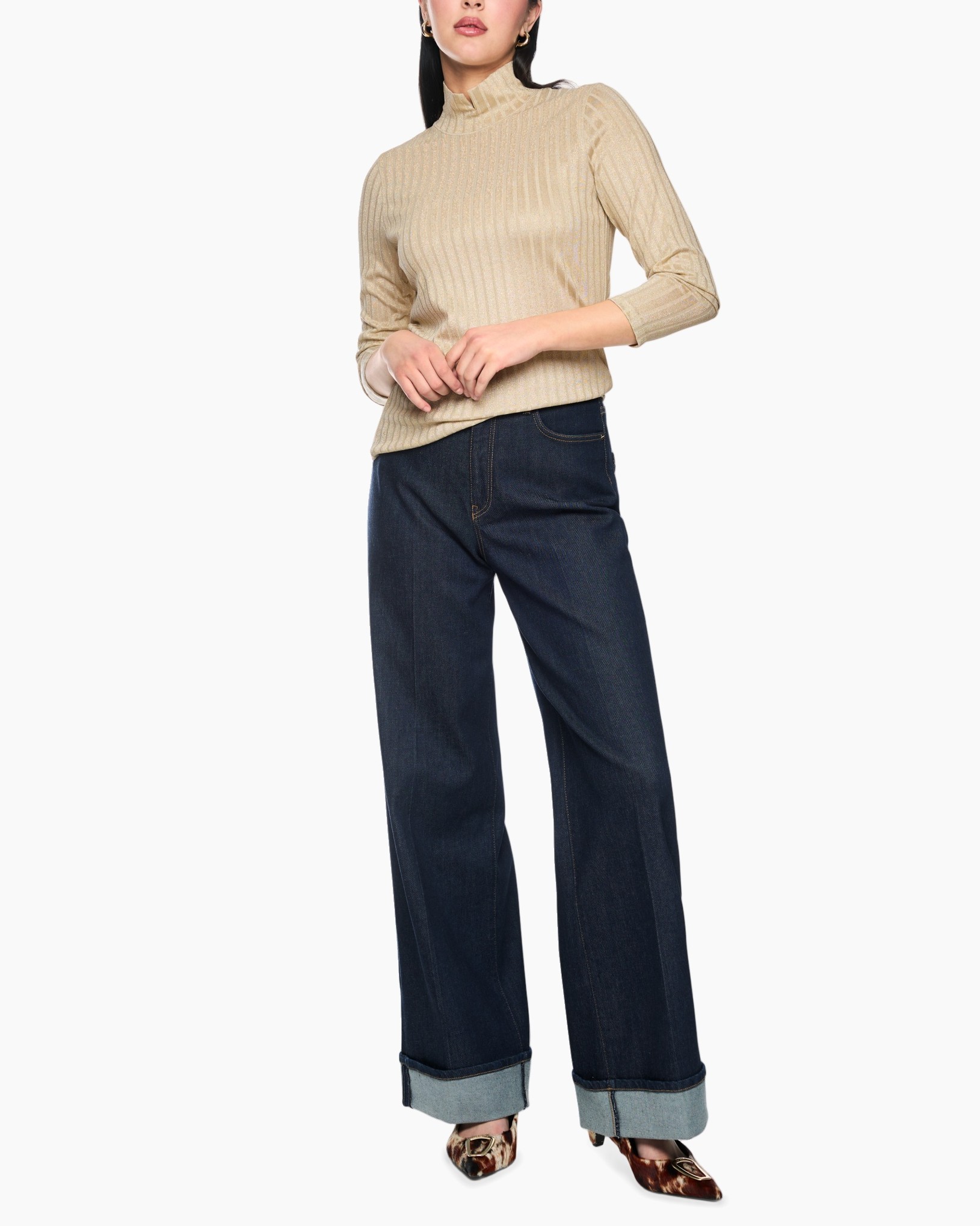 rolkraag, beige, breiwerk, lange jeans, wijdere pijp denim