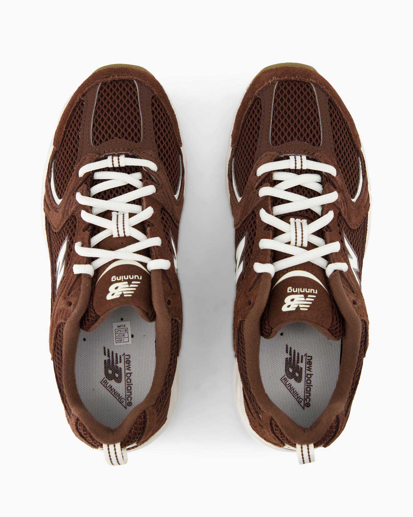sneakers, bruin, mesh, veters, hardloops