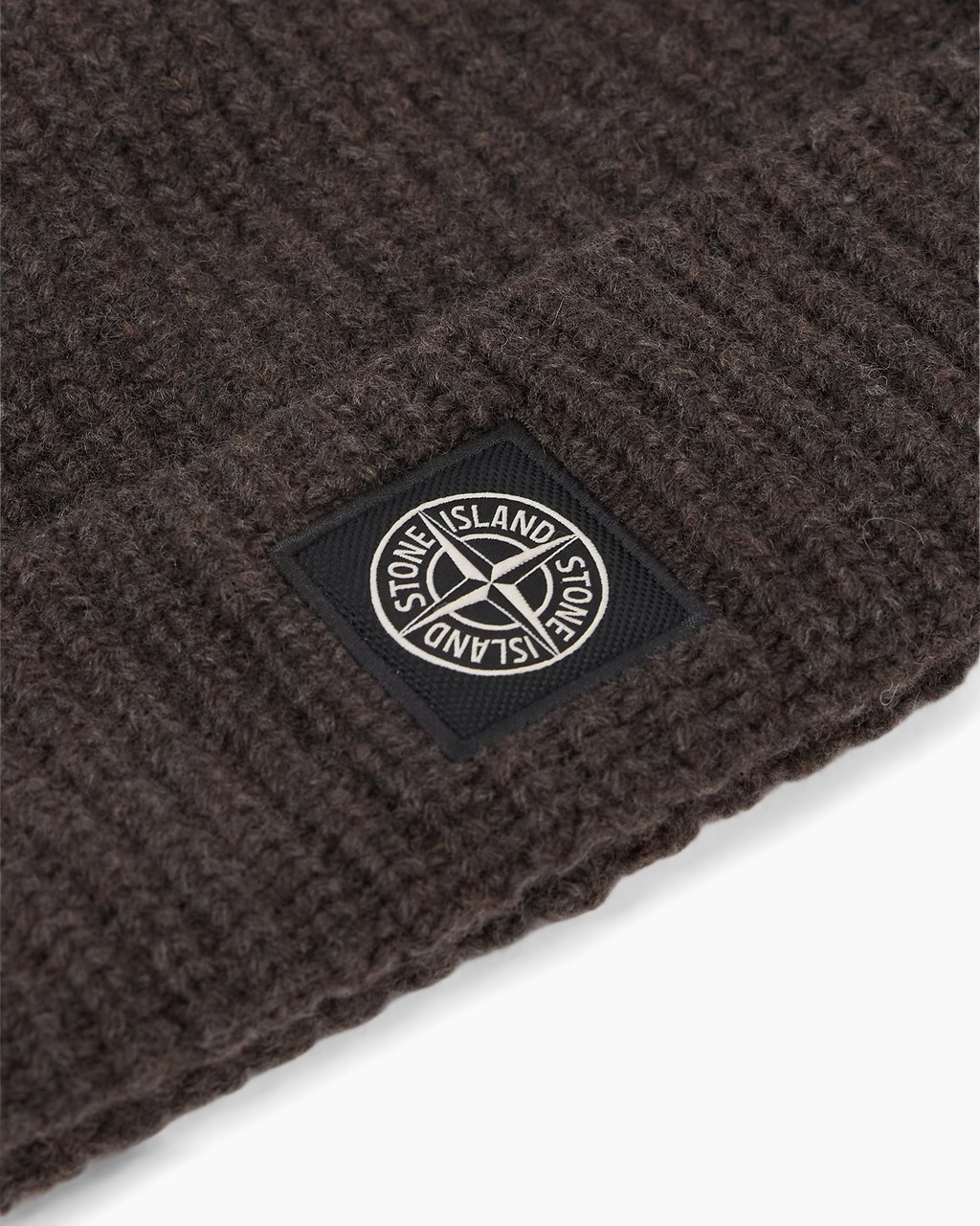 slof, breek, bruin, omgeslagen zoom, logo patch, bontmuts, breisel, donkerbruin, ribbel, omgeslagen boord