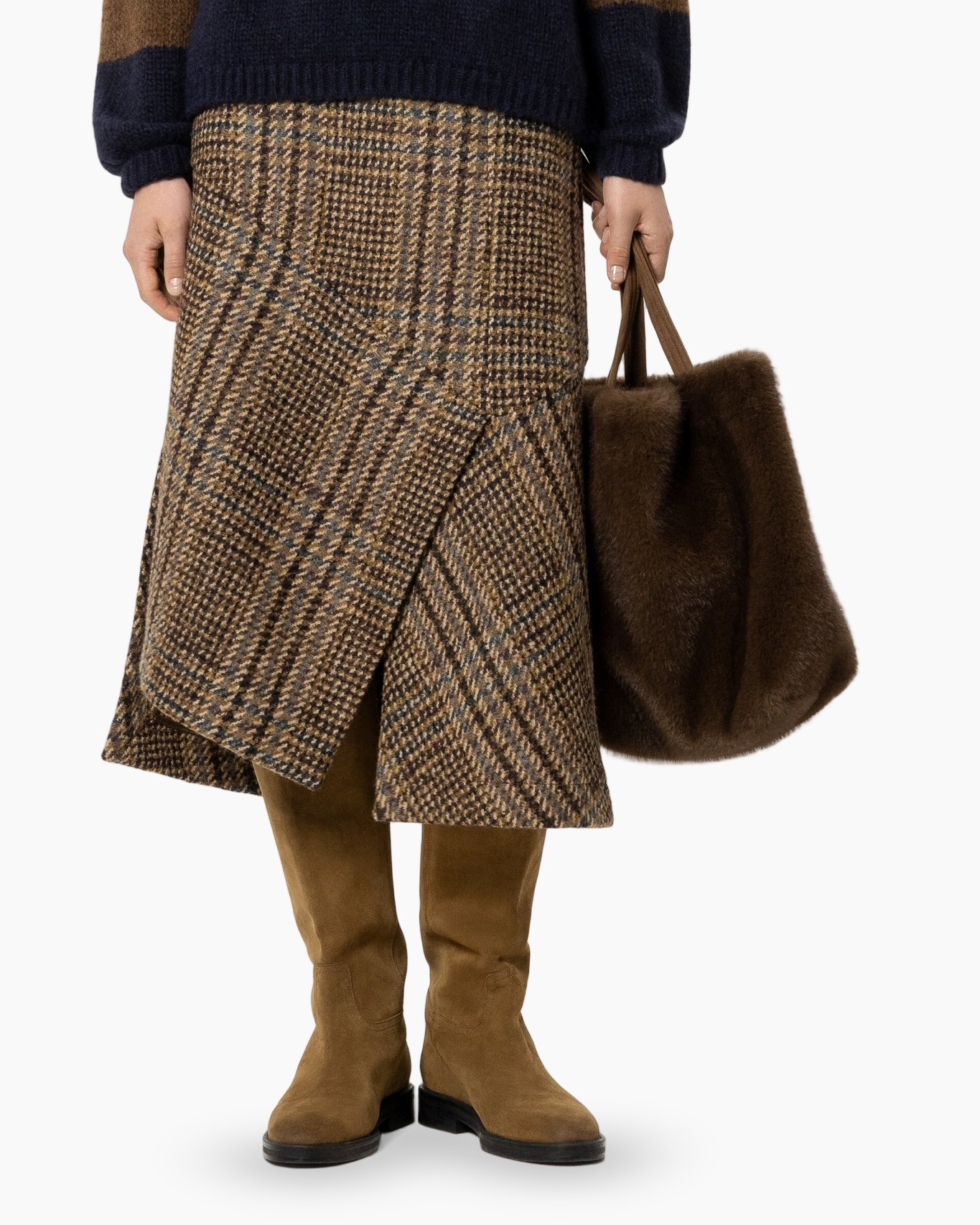 rok, ruitjes, middenlengte, laarzen, tote tas