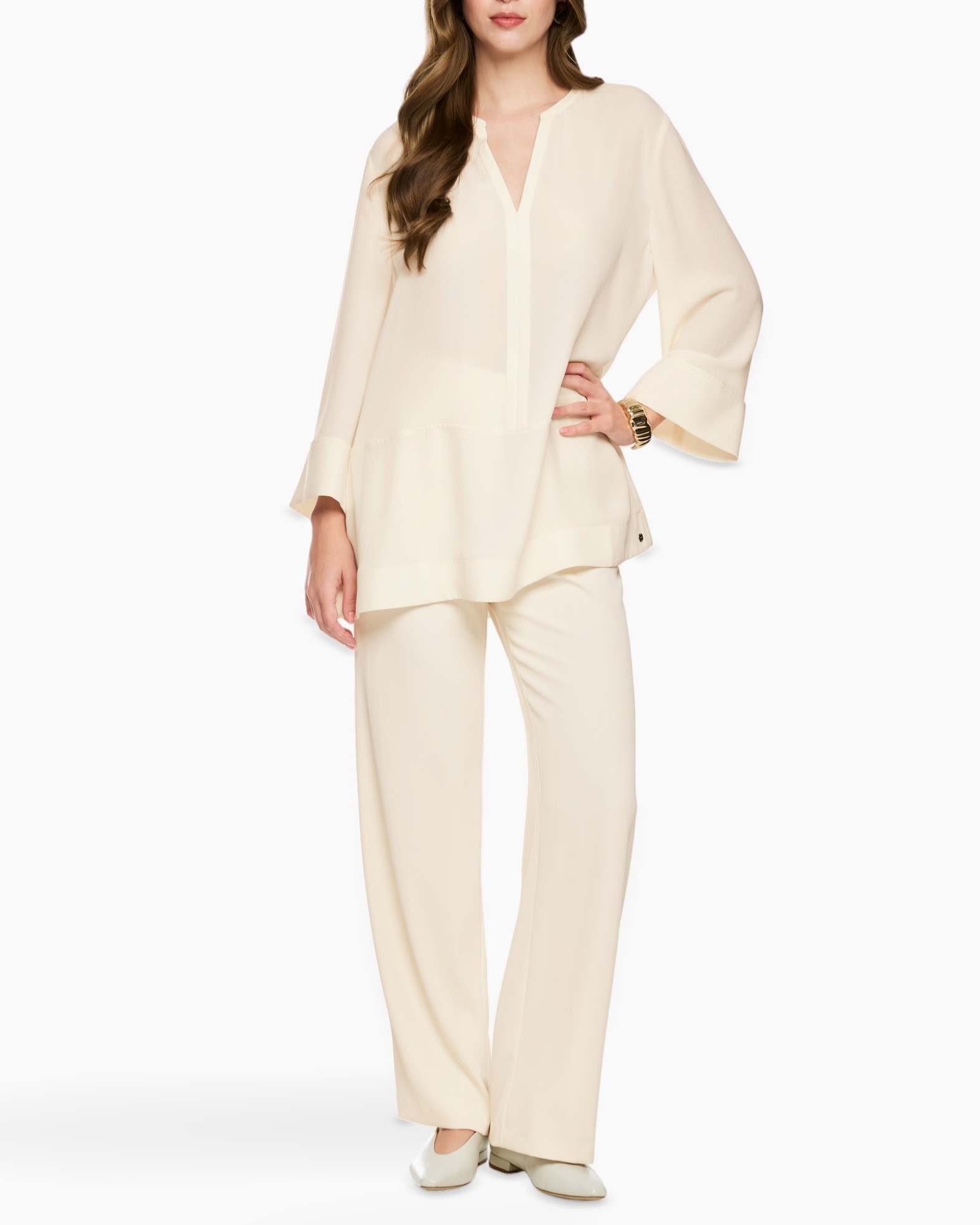 beige, blouse, top, broek, outfit