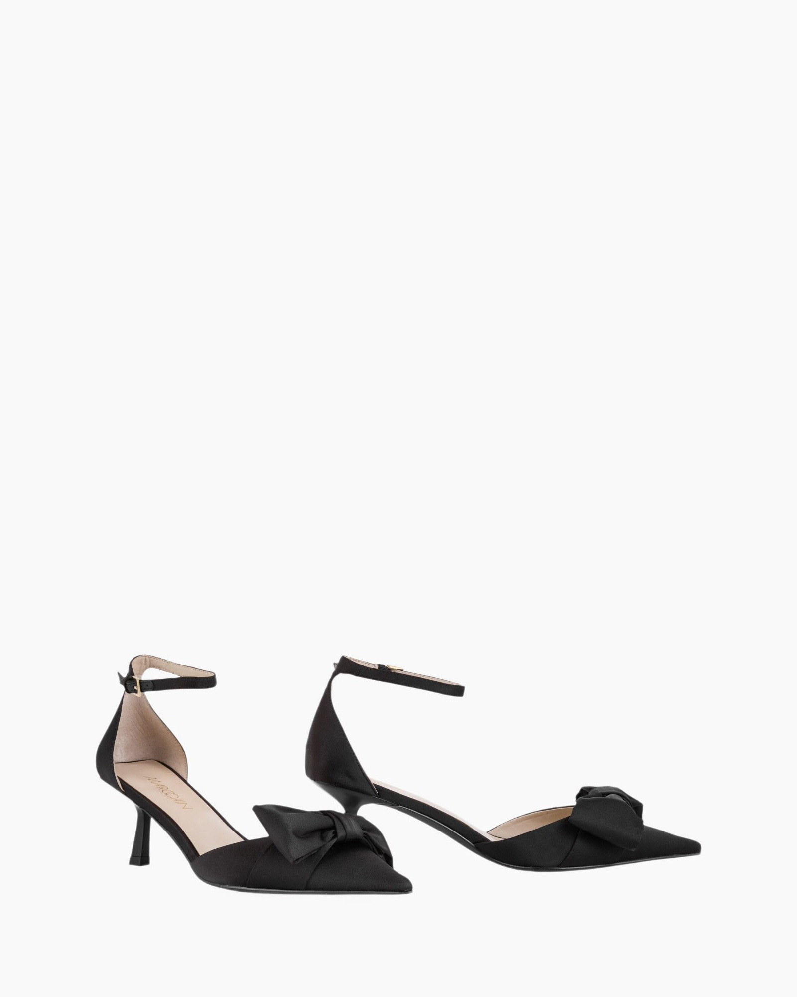 Footwear, Shoe, High Heel, Sandal, Strap