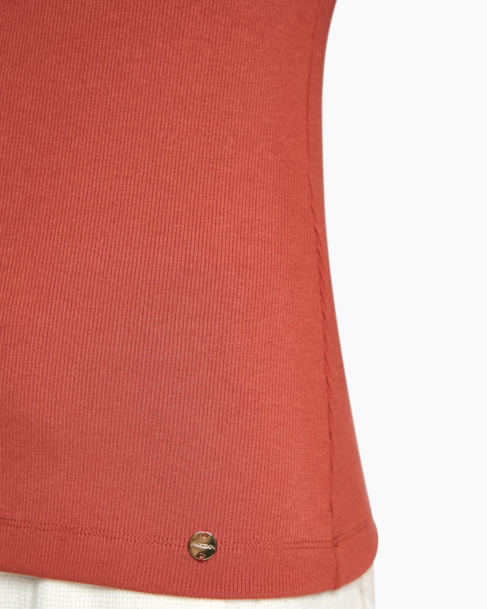 tank top, sleeveless, ribbed knit, orange, hem detail