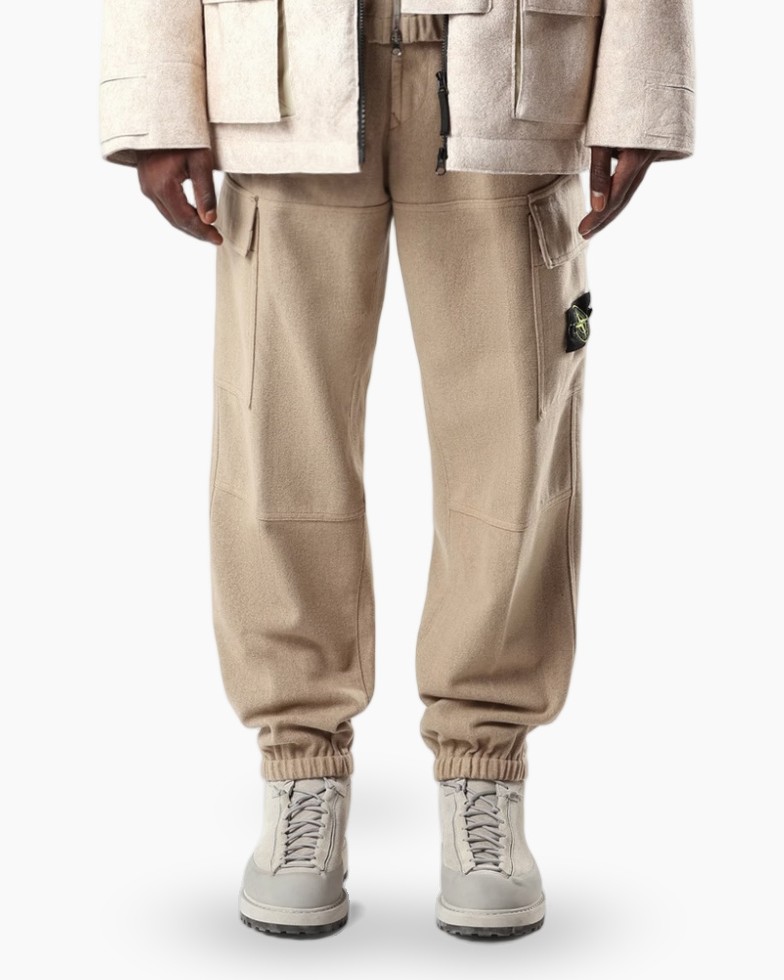 broek, cargo broek, beige, jogger pasvorm, laarzen