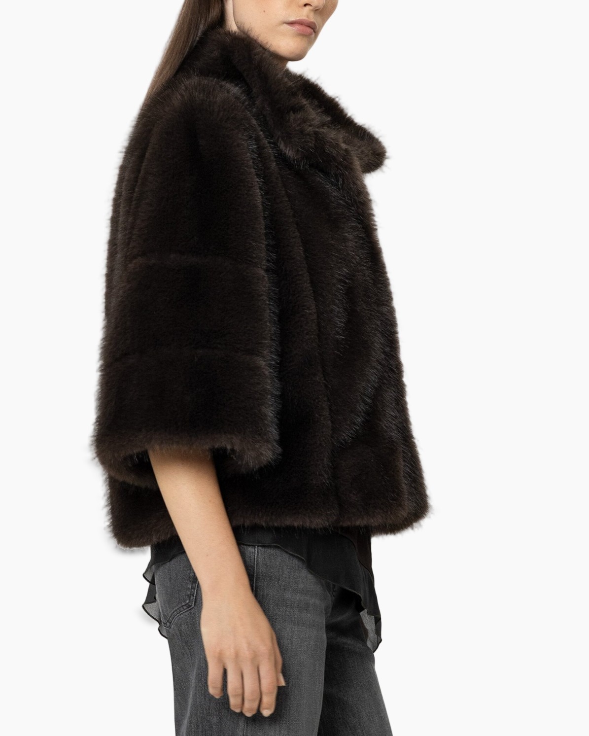 (vlaams) fur jas, zwarte jas, zachte vacht, lange mouwen, oversized pasvorm