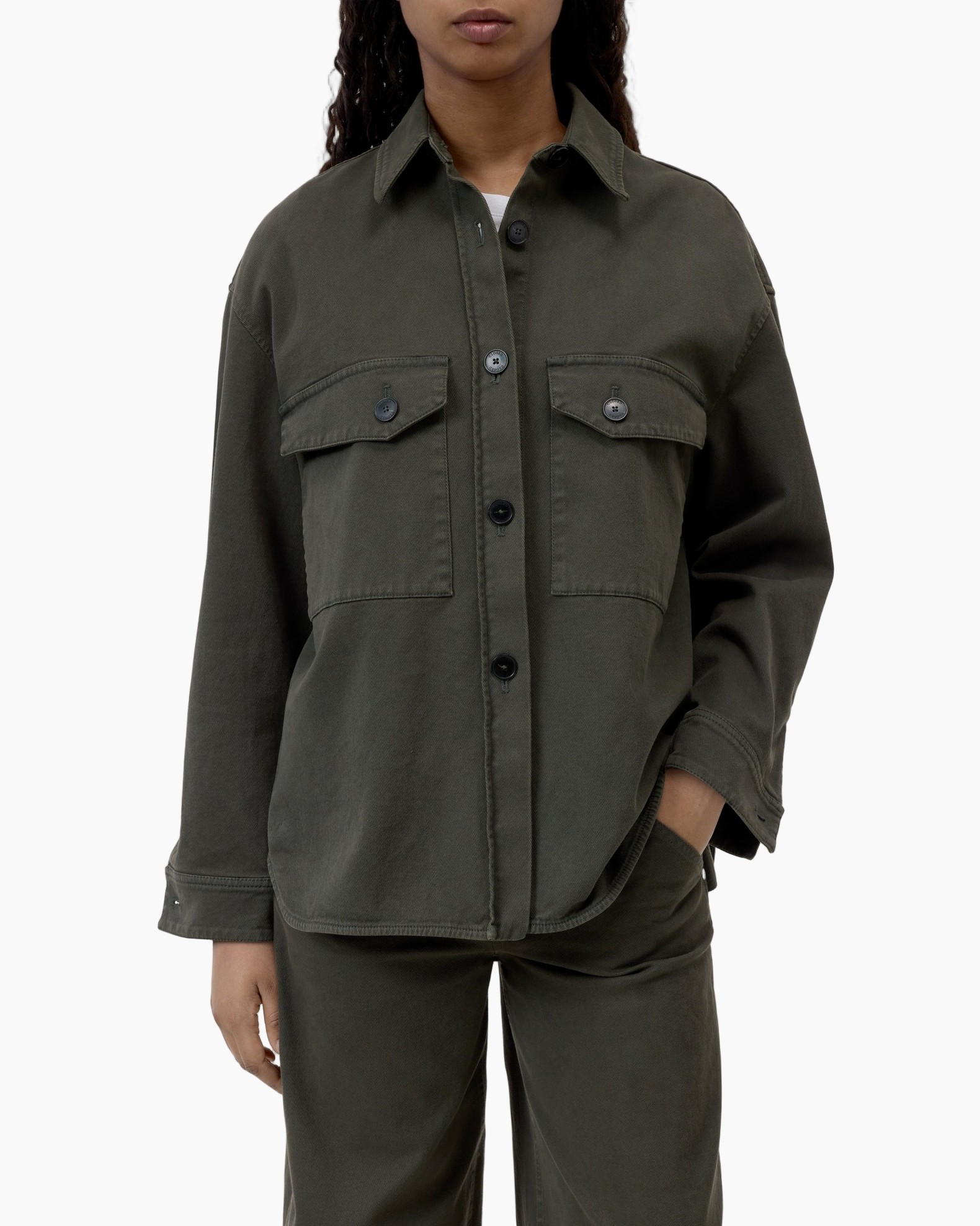 hemd, knopenkraag, olijfgroen, zakflap, casual-kleding