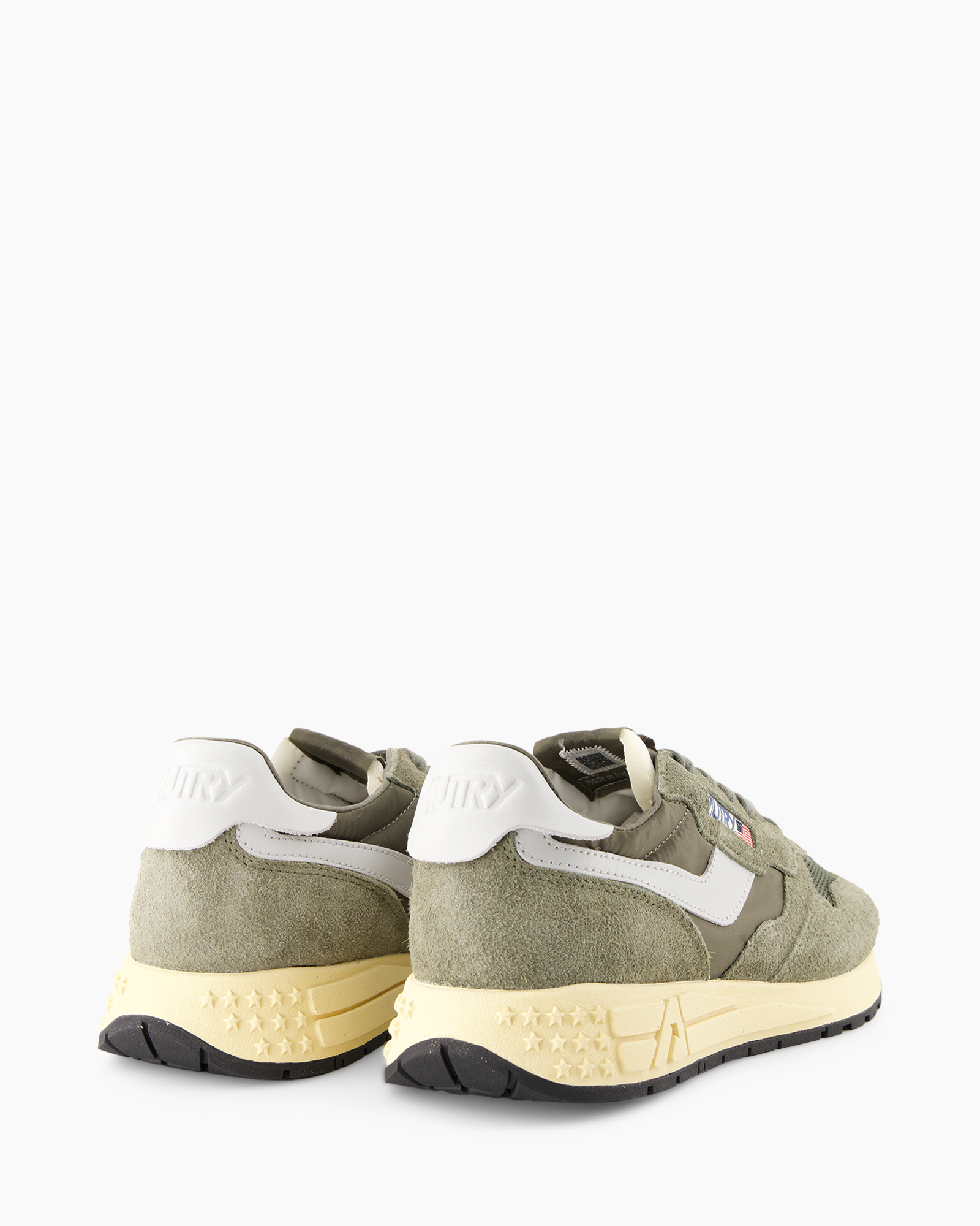 neakers, olijf, suede, middenzool, sterren