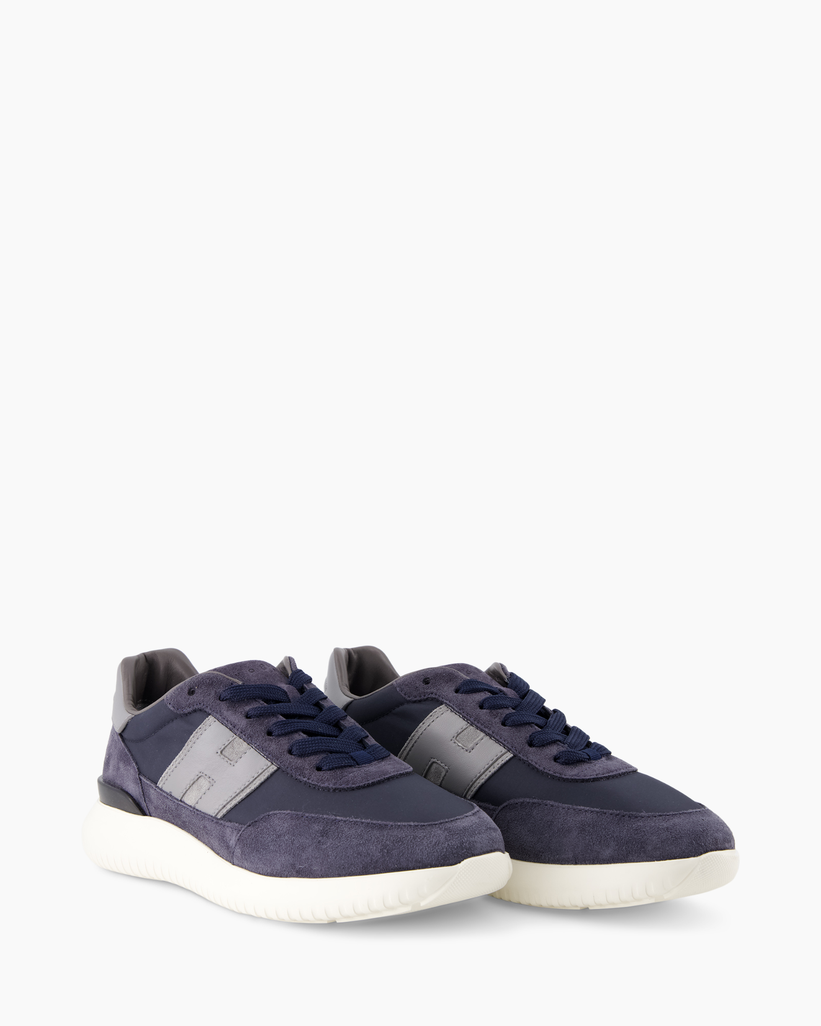 sneakers, athletic shoes, navy blue, suede, lows