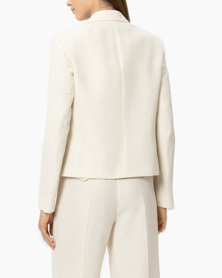 blazer, vrouw, beige, zakken, knoopjes