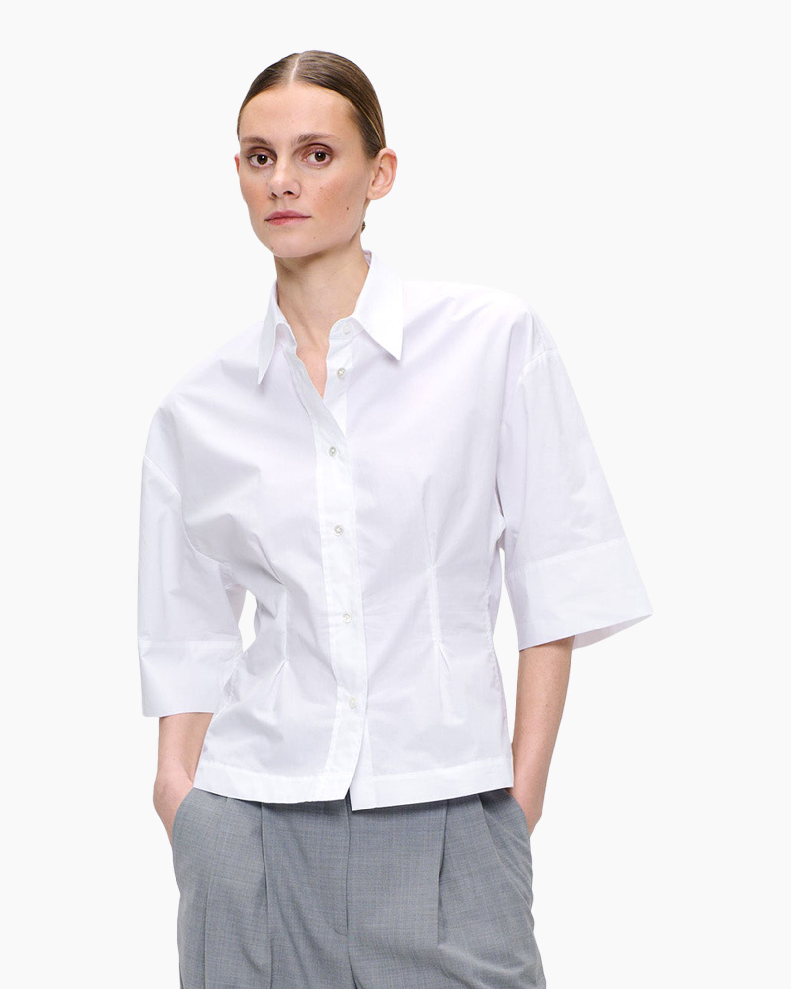 witte blouse, knopen blouse, kraagblouse, korte mouw, vrouwen overhemd