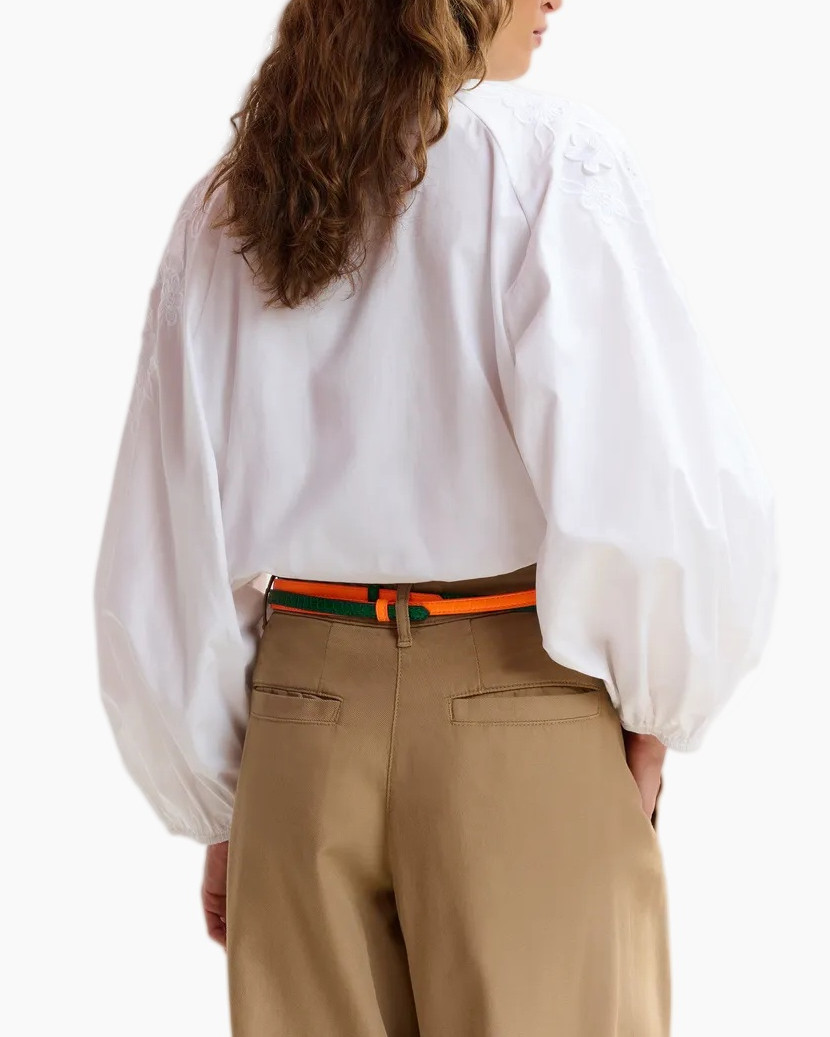 blouse, borduurwerk, wit, pofmouw, broeken