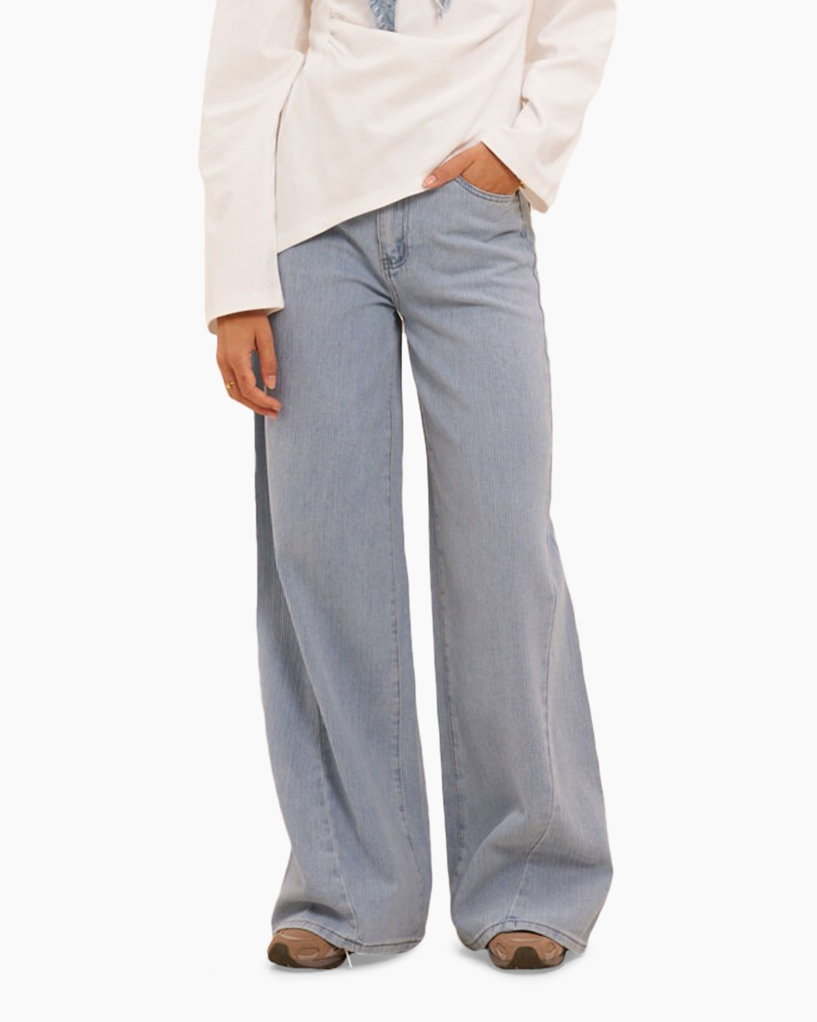 wijdje, spijkerbroek, lichtblauw, denim, broek