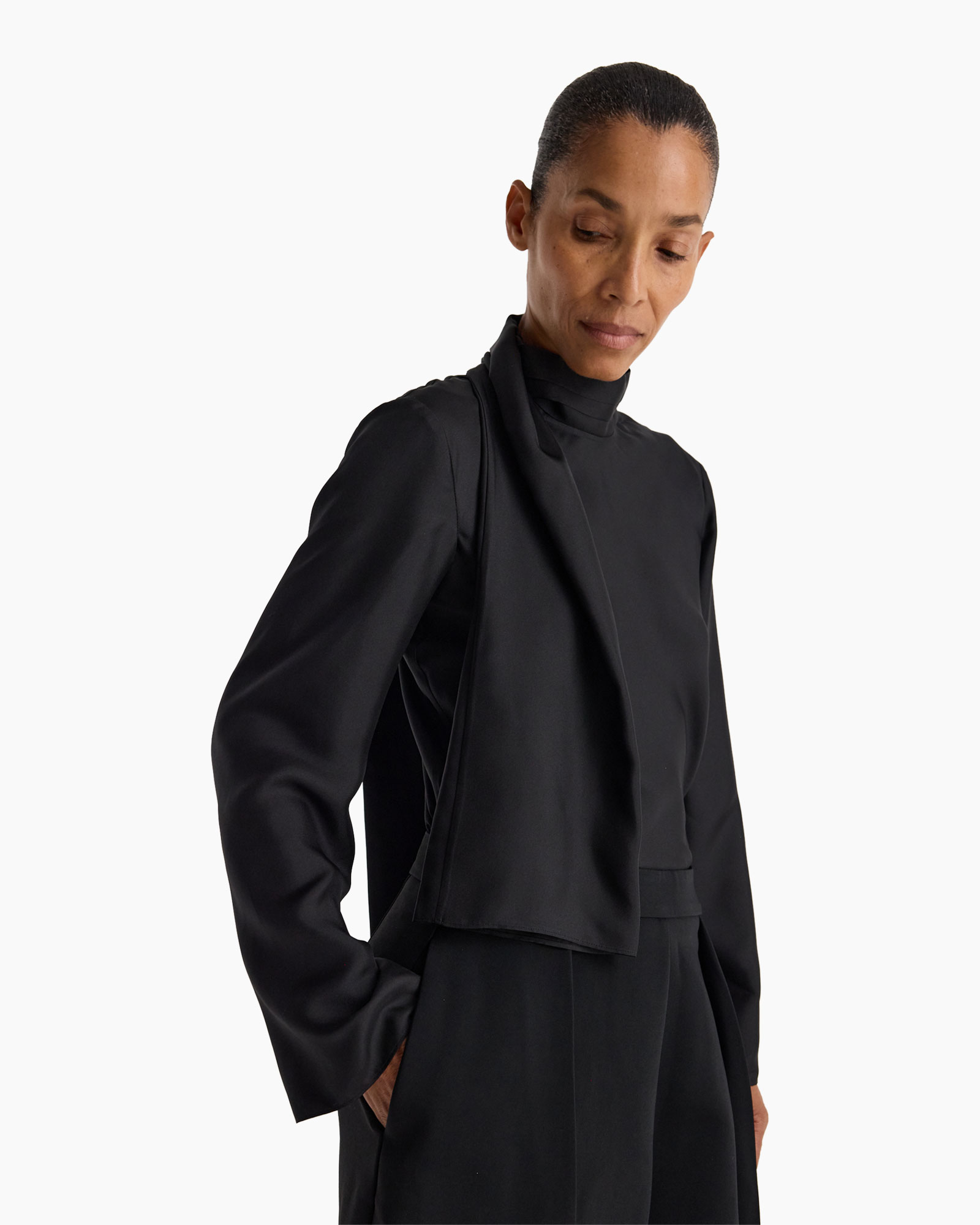 black, jas, lange mouwen, mocks nek, minimal