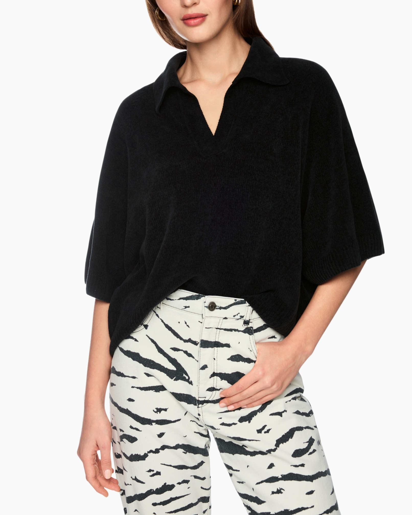 Fashion, Fleece, Adult, Person, Woman