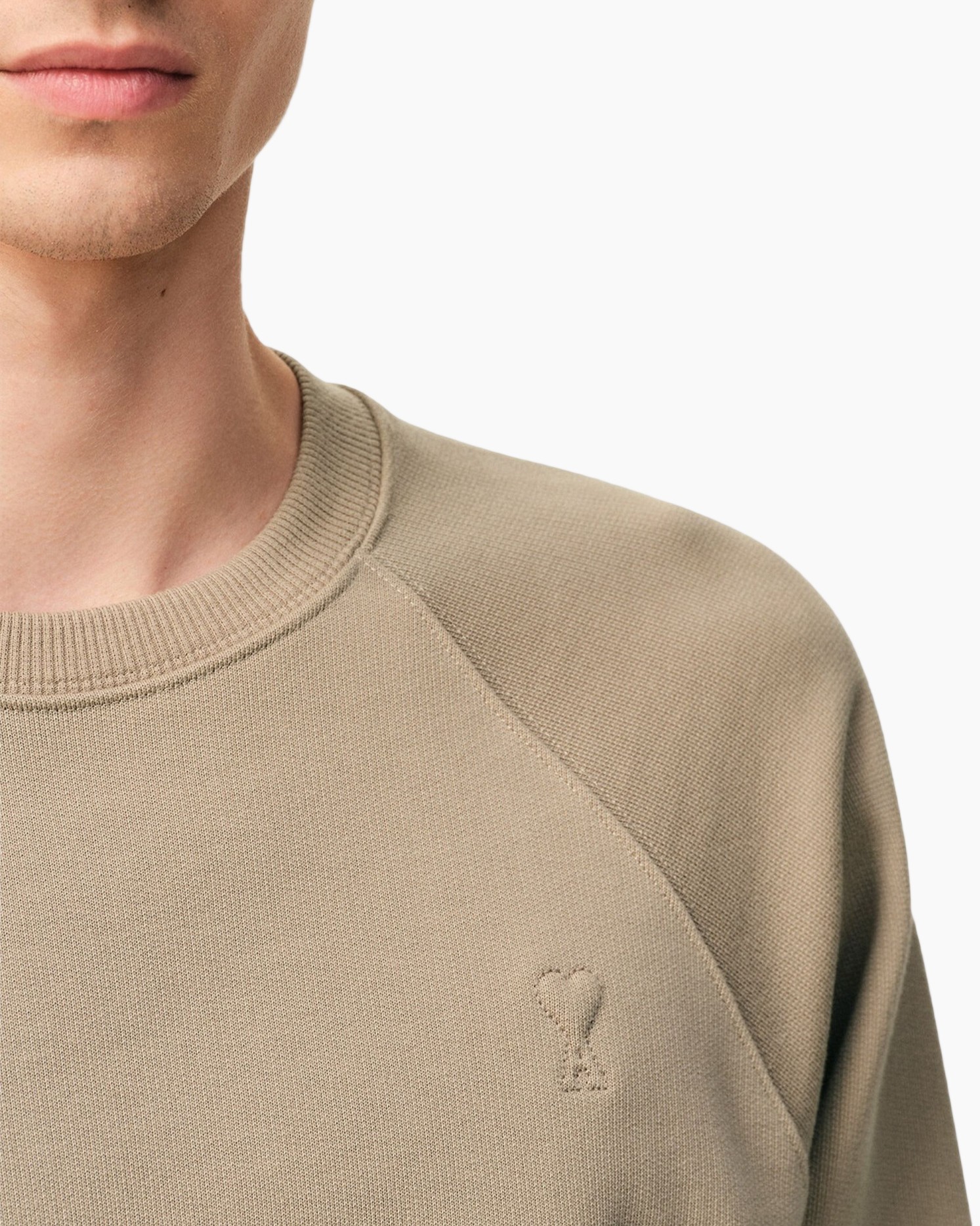 kraagloze hals, beige, truientop, gebreid, logo-embossed