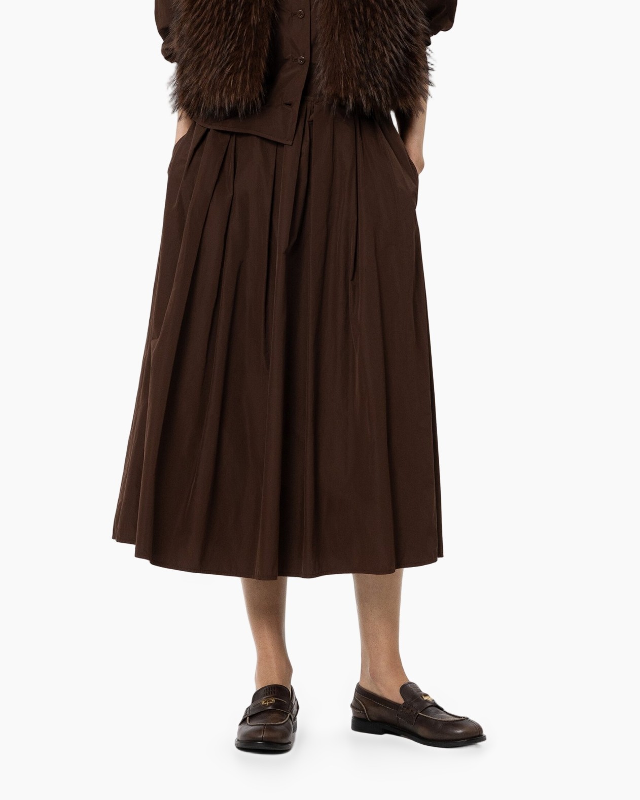 bruin, rok, plooien, middenlengte, louis loafers