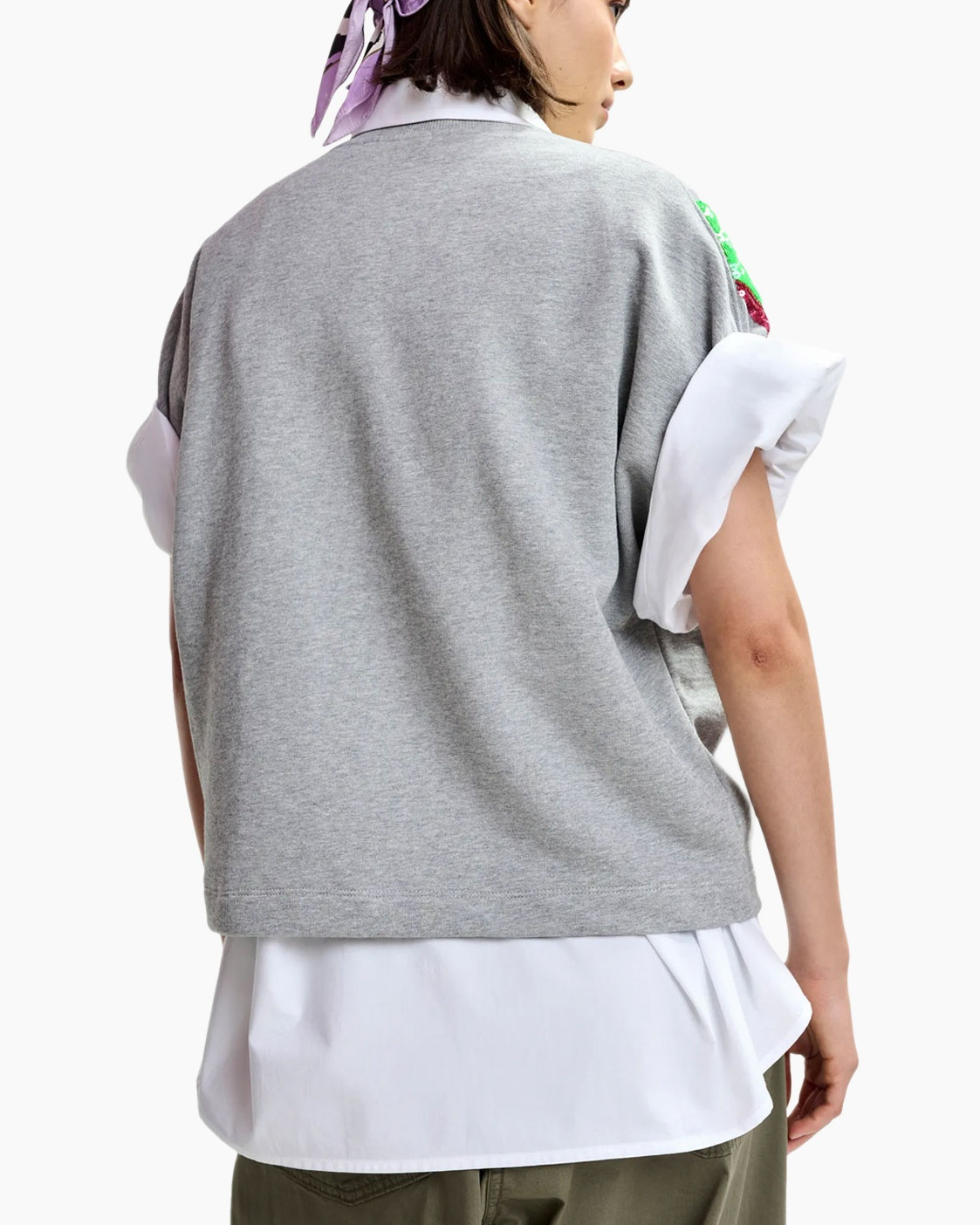 Trui, Graphics, Grijs, Geborduurd, Korte mouwen