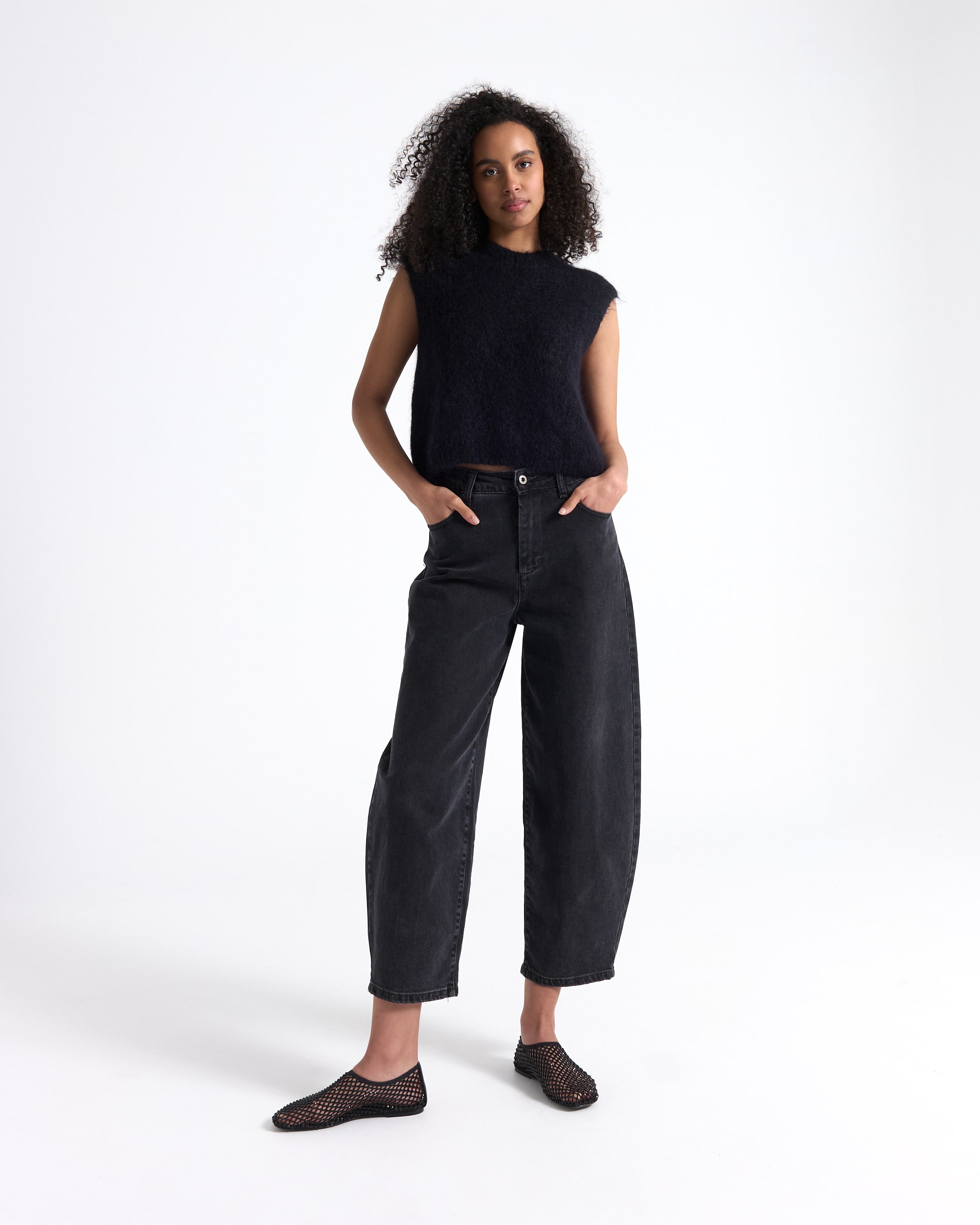 broeken, spijkerbroek, zwart, wijderebenen, korte