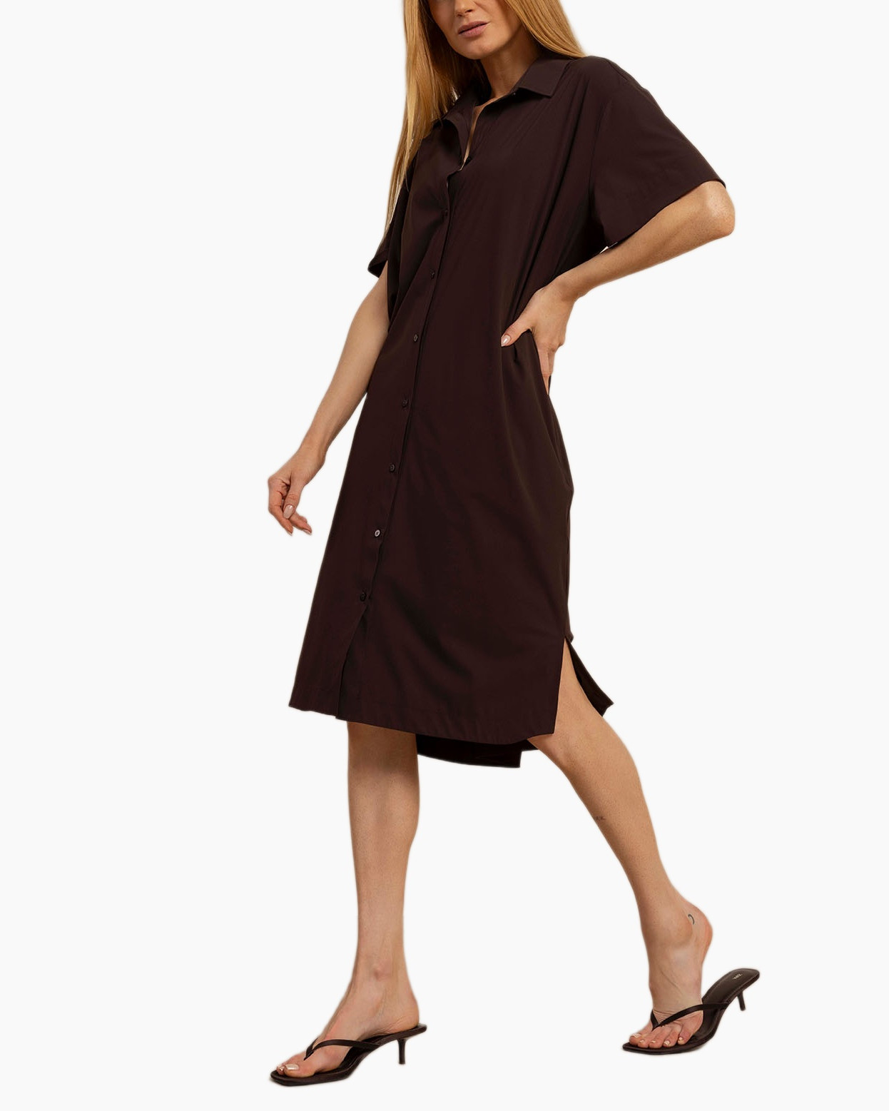 hemdjurk, korte mouwen, knopen voor, knielengte, bruin