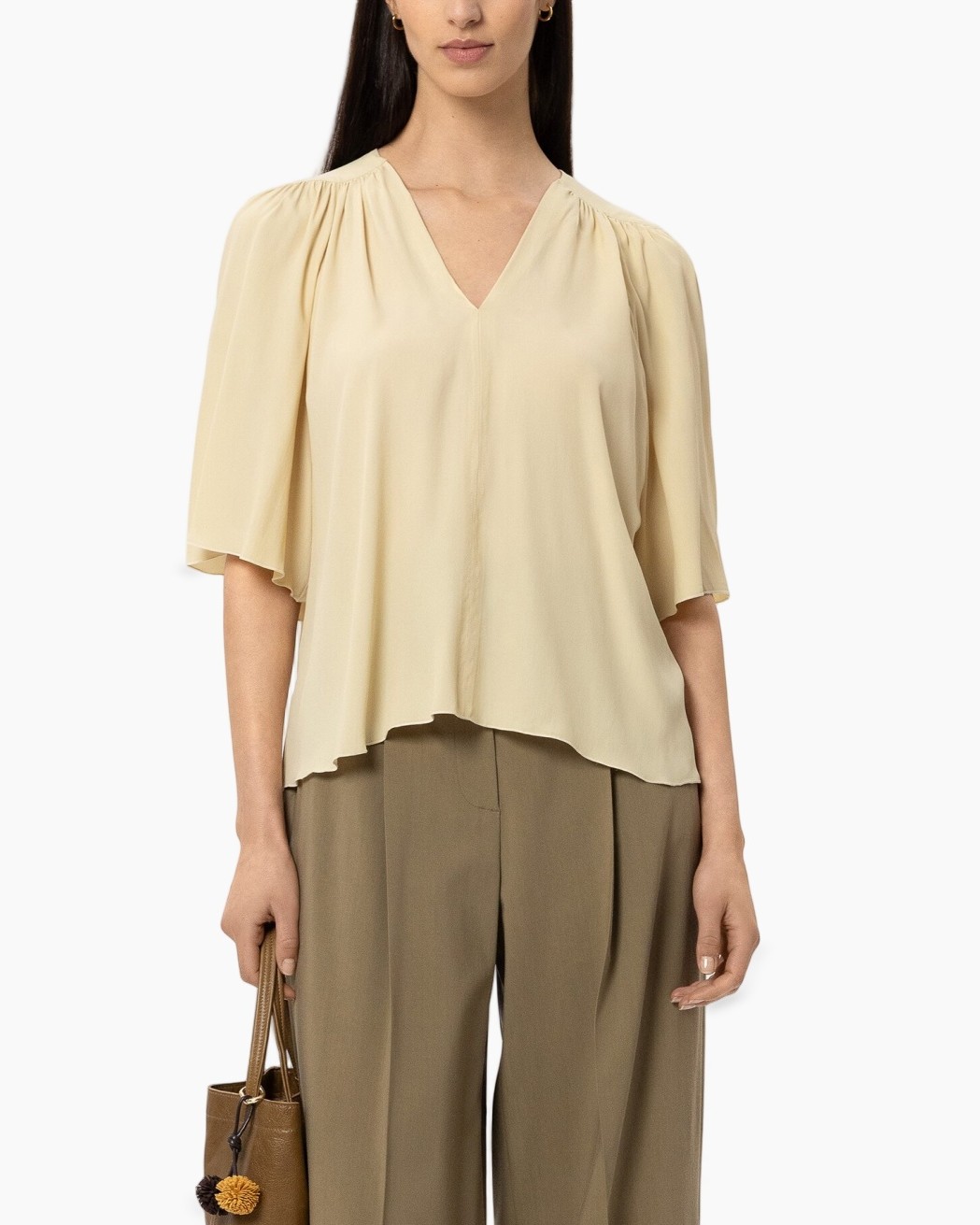 blouse, v-hals, korte mouwen, crème, flowy