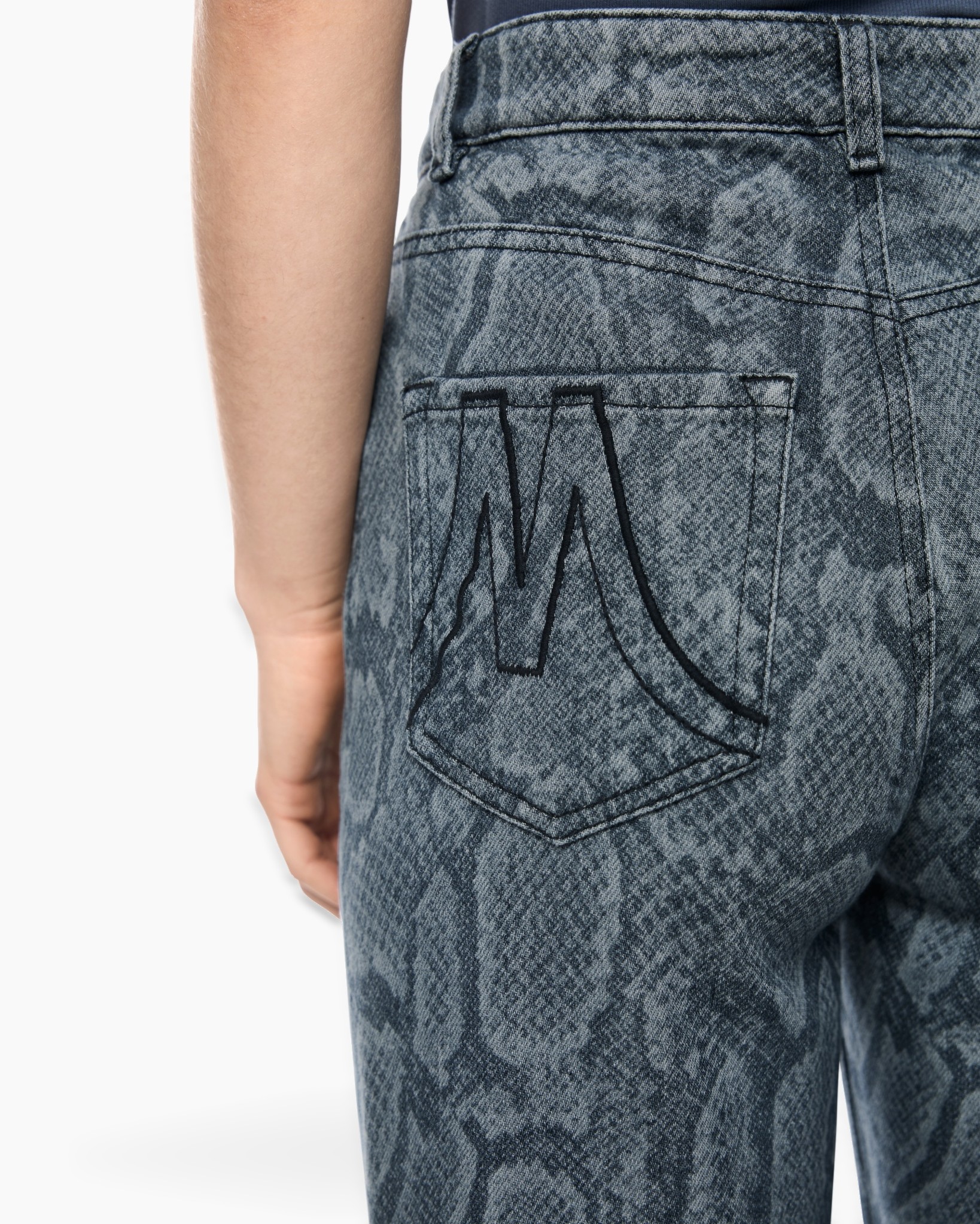 denim, spijkerbroek, achterzak, slangenprint, stonewashed, denim, jeans, slangenprint, achterzak, stiksels