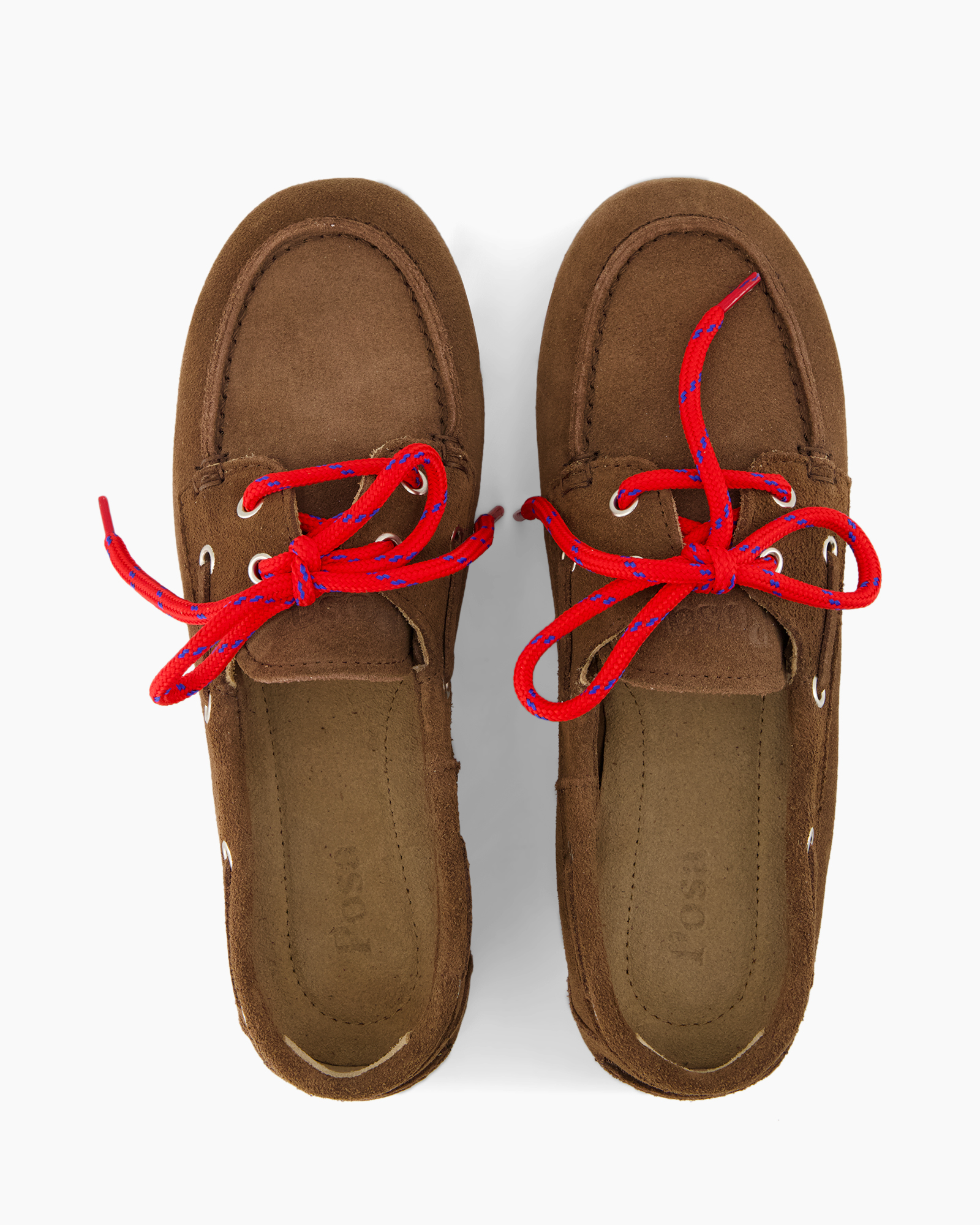 mocassin, schoenen met veters, bruine suède, rode veters, casual schoeisel