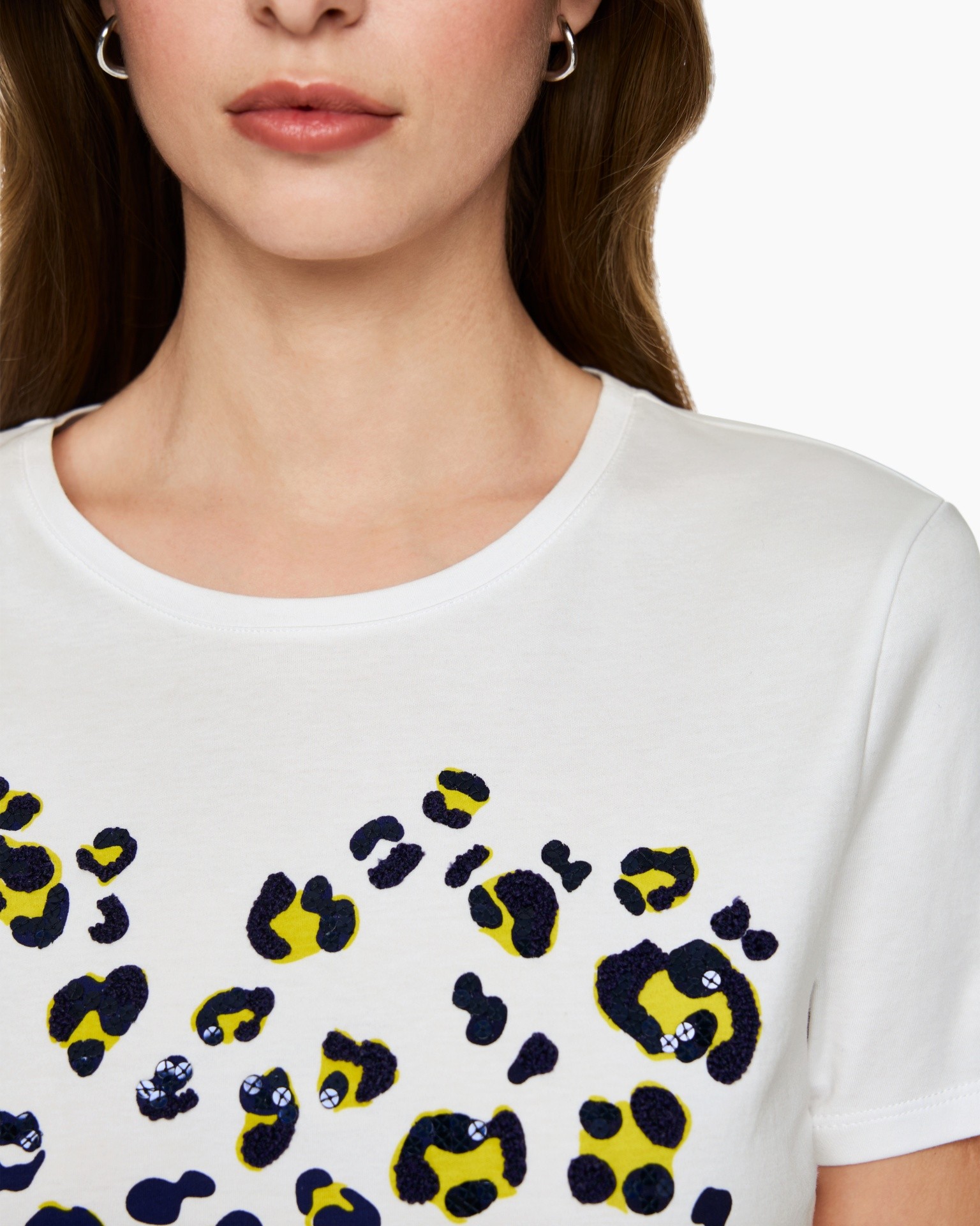 t-shirt, wit, grafisch, luipaardprint, kortemouw