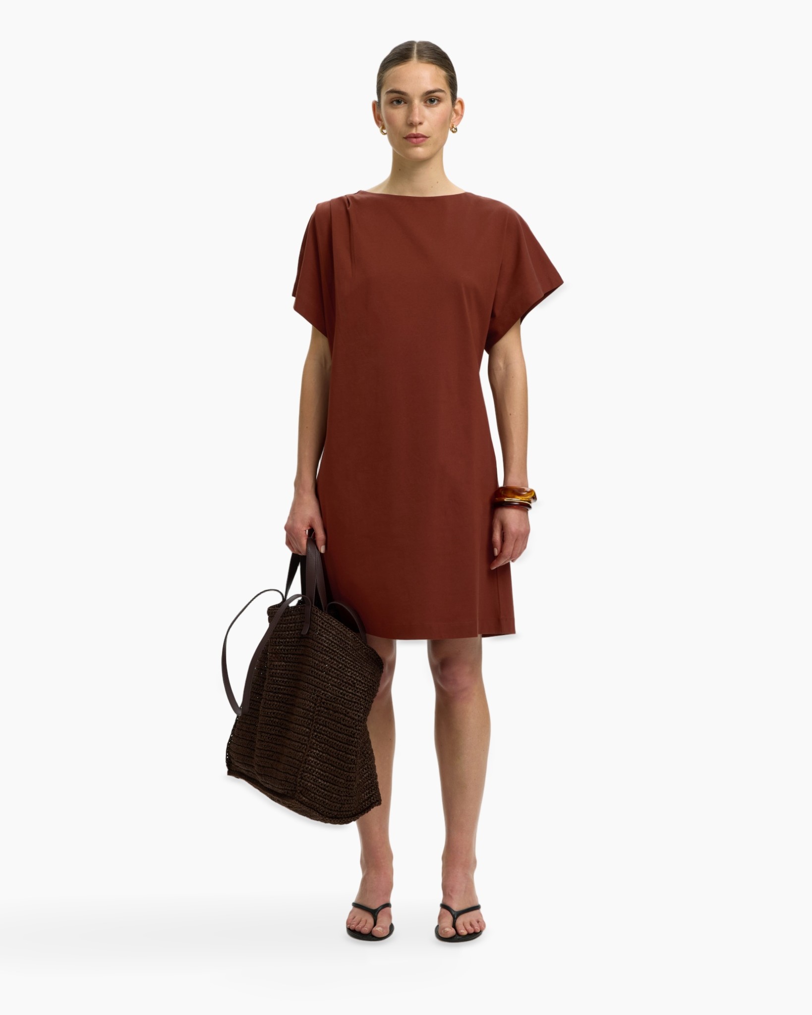 jurk, korte mouw, roodbruin, shiftjurk, linnenlook