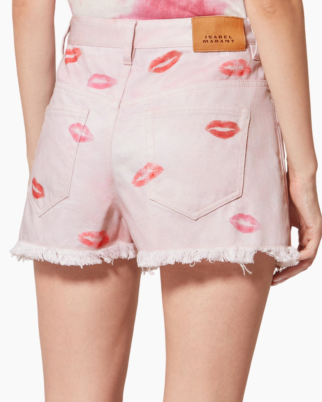 pink shorts, denim, lips print, frayed hem, mid-rise